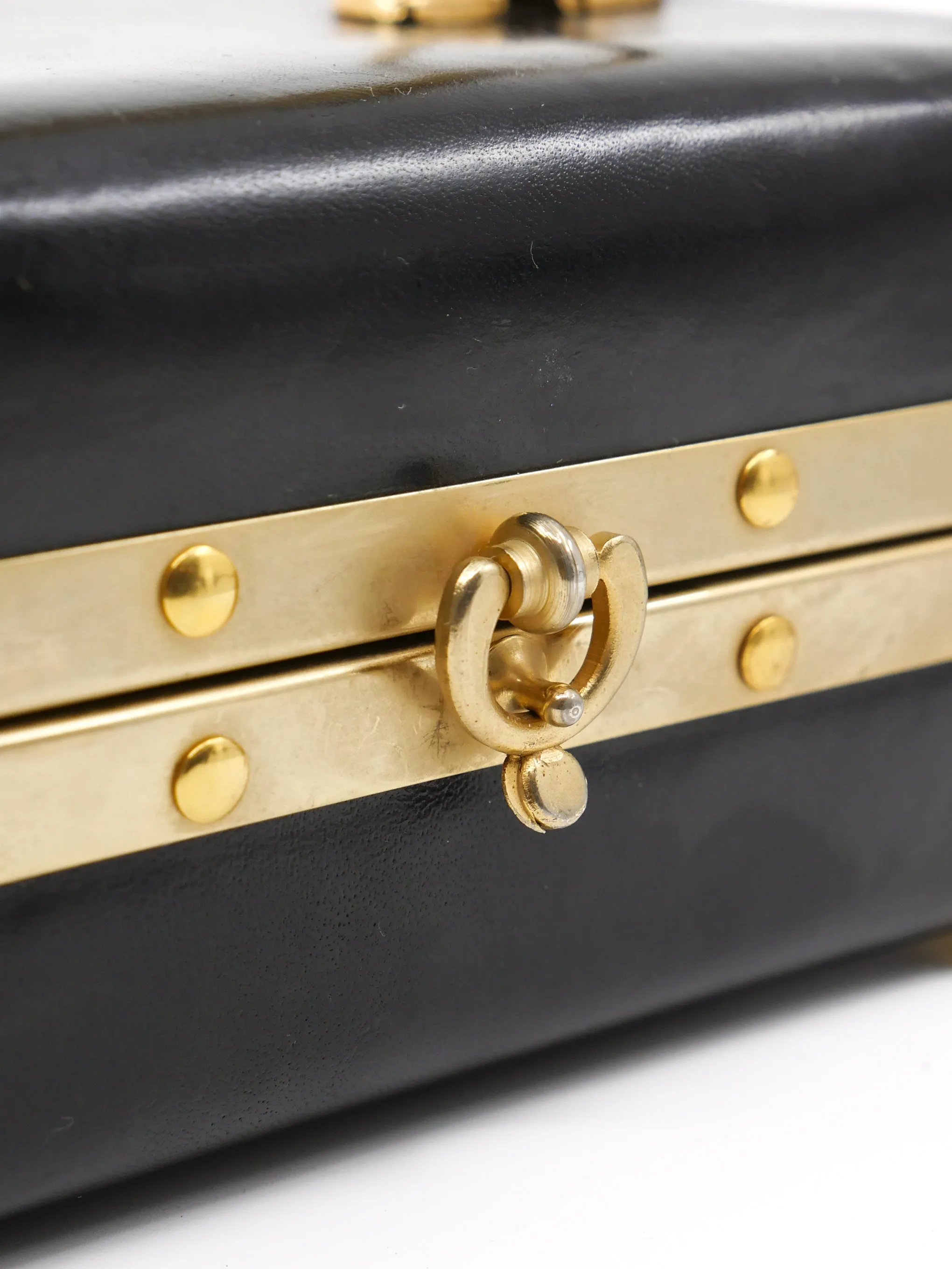 1960's Chain Handle Box Bag