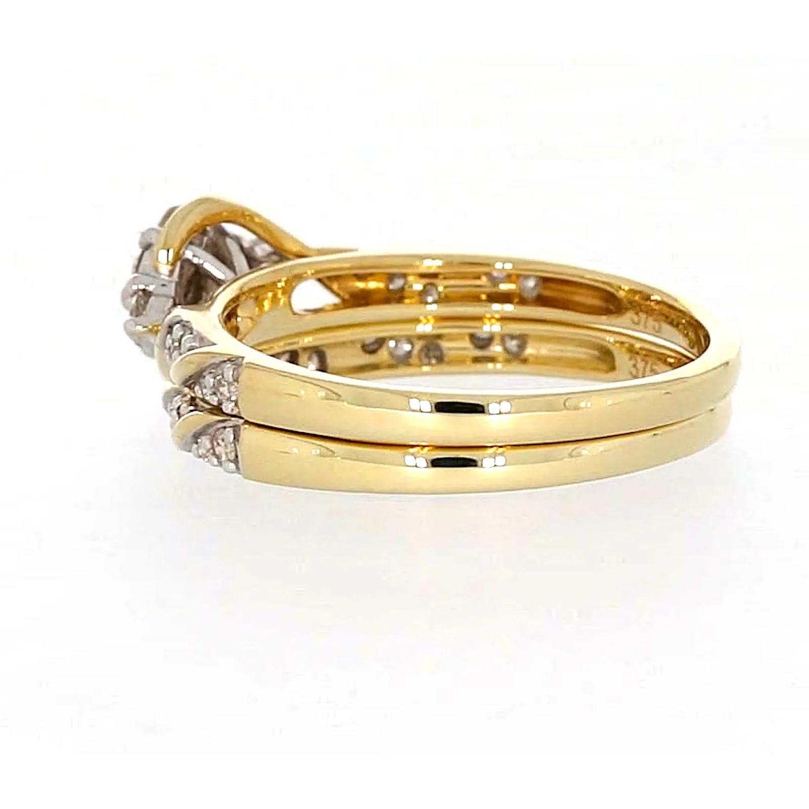 9ct Two Tone Gold Round Brilliant Cut with 0.33 Carat tw of Diamonds Ring
