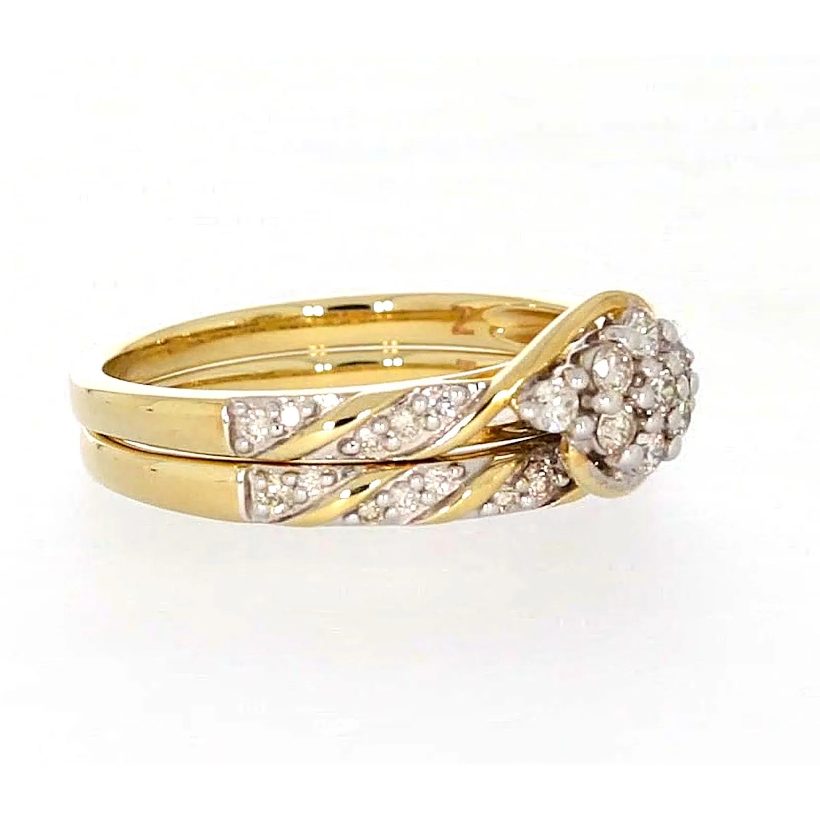 9ct Two Tone Gold Round Brilliant Cut with 0.33 Carat tw of Diamonds Ring