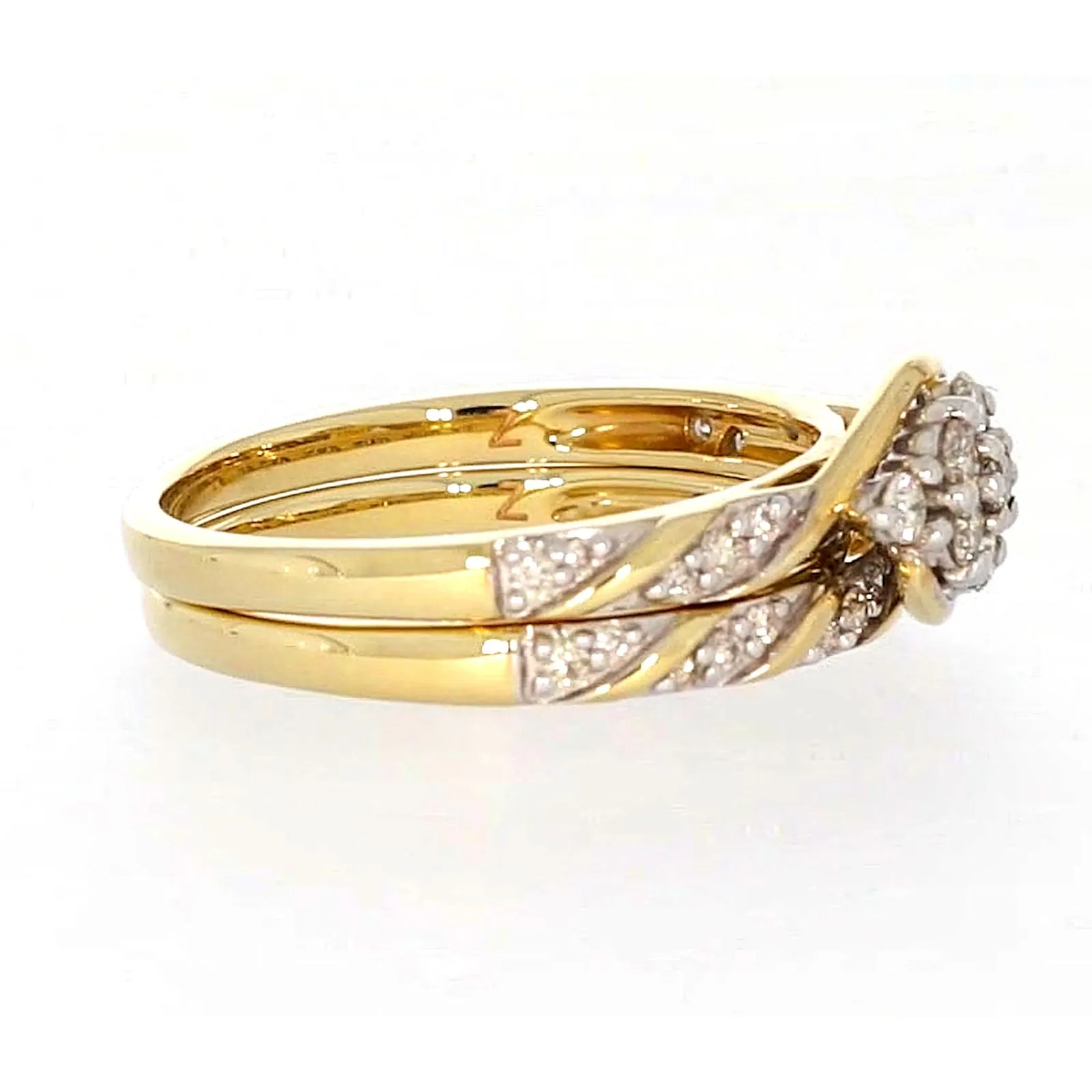 9ct Two Tone Gold Round Brilliant Cut with 0.33 Carat tw of Diamonds Ring