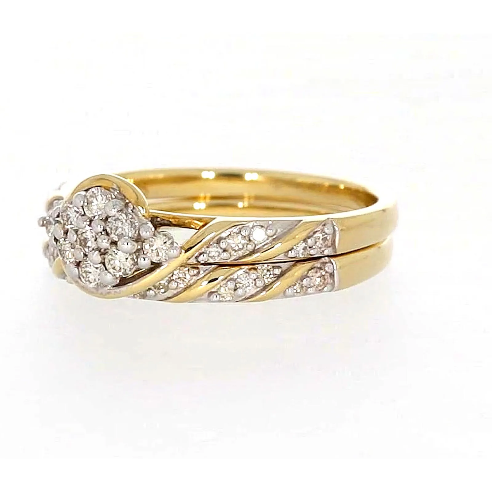 9ct Two Tone Gold Round Brilliant Cut with 0.33 Carat tw of Diamonds Ring