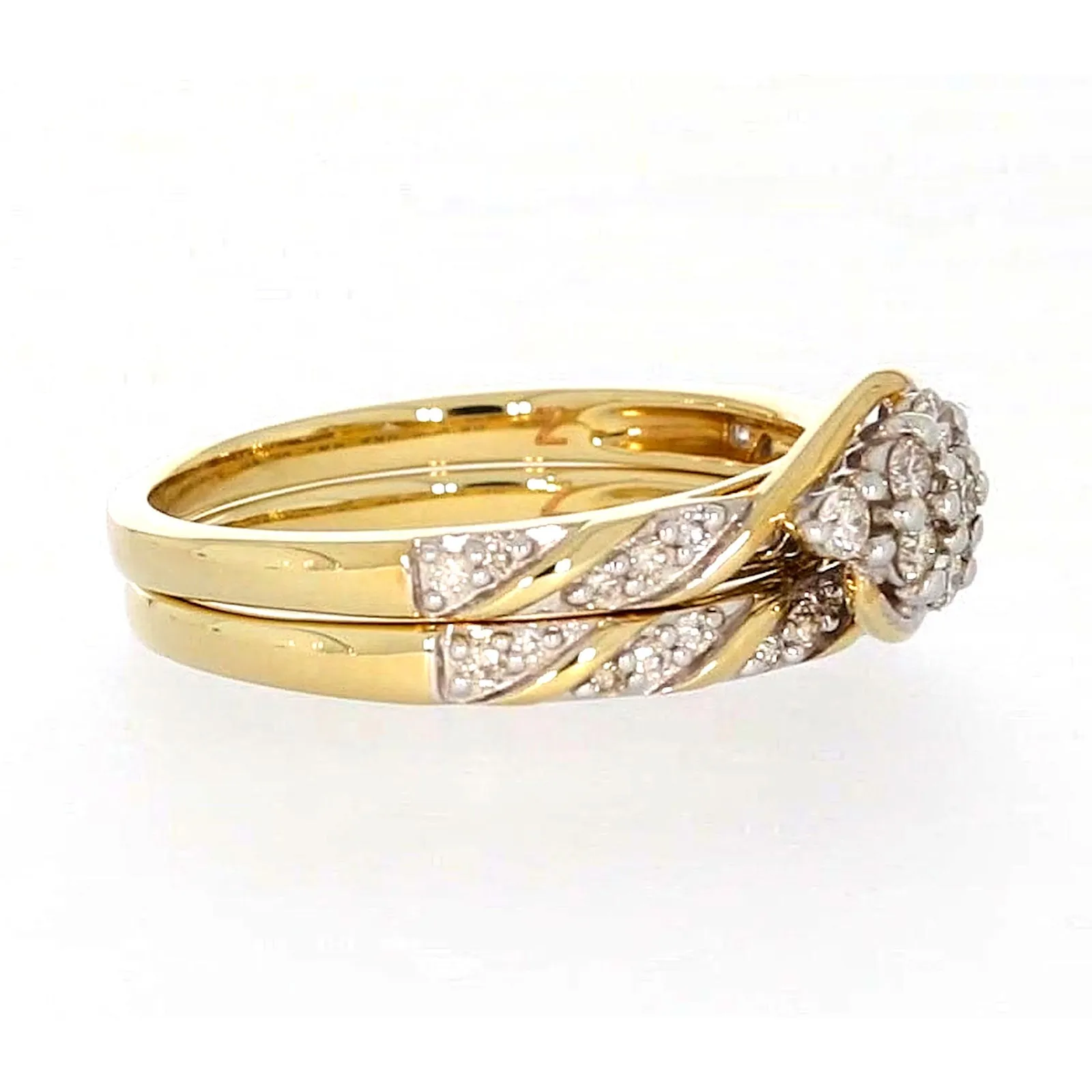 9ct Two Tone Gold Round Brilliant Cut with 0.33 Carat tw of Diamonds Ring