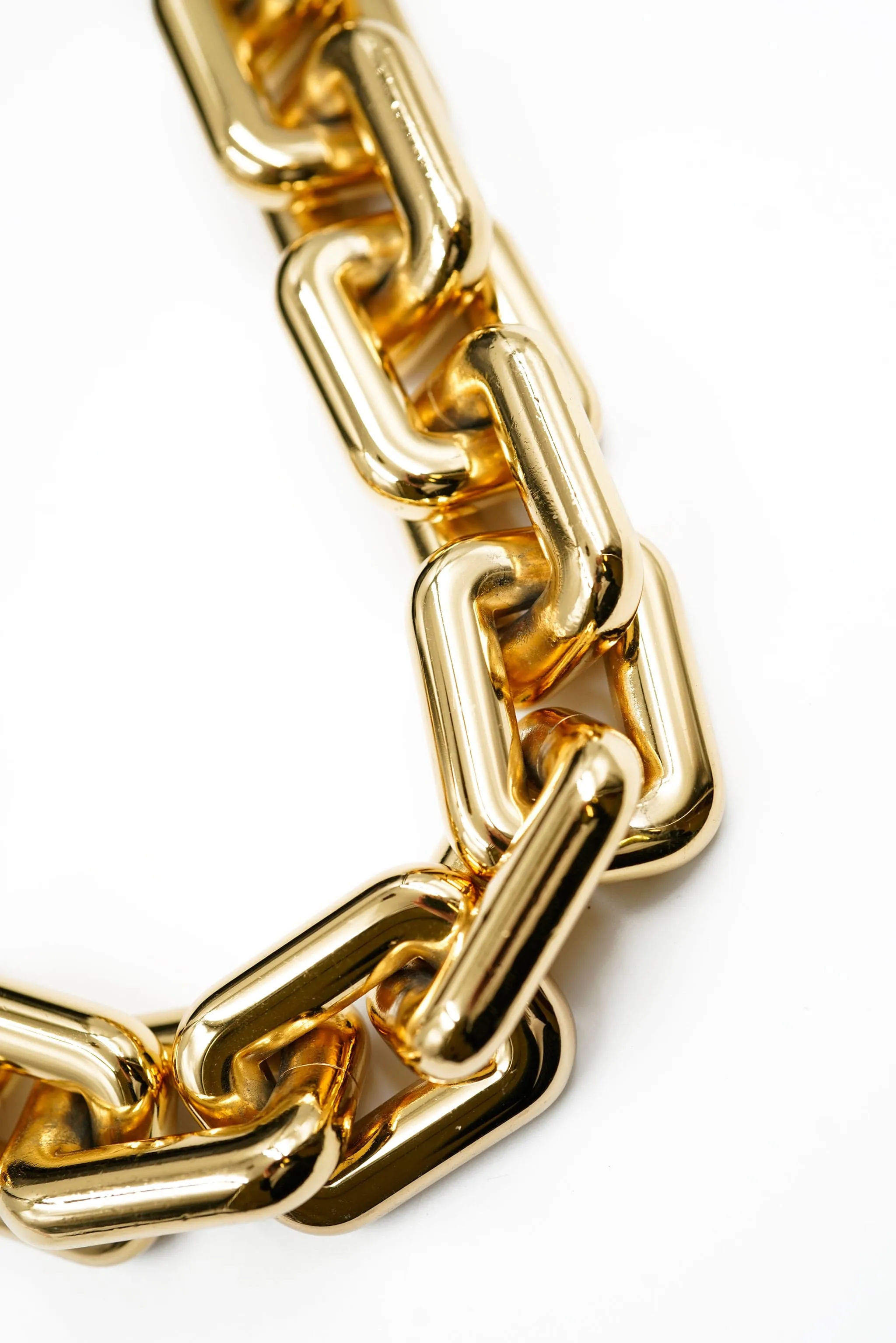 Bottega Chain Pouch - MGP-AWC1881