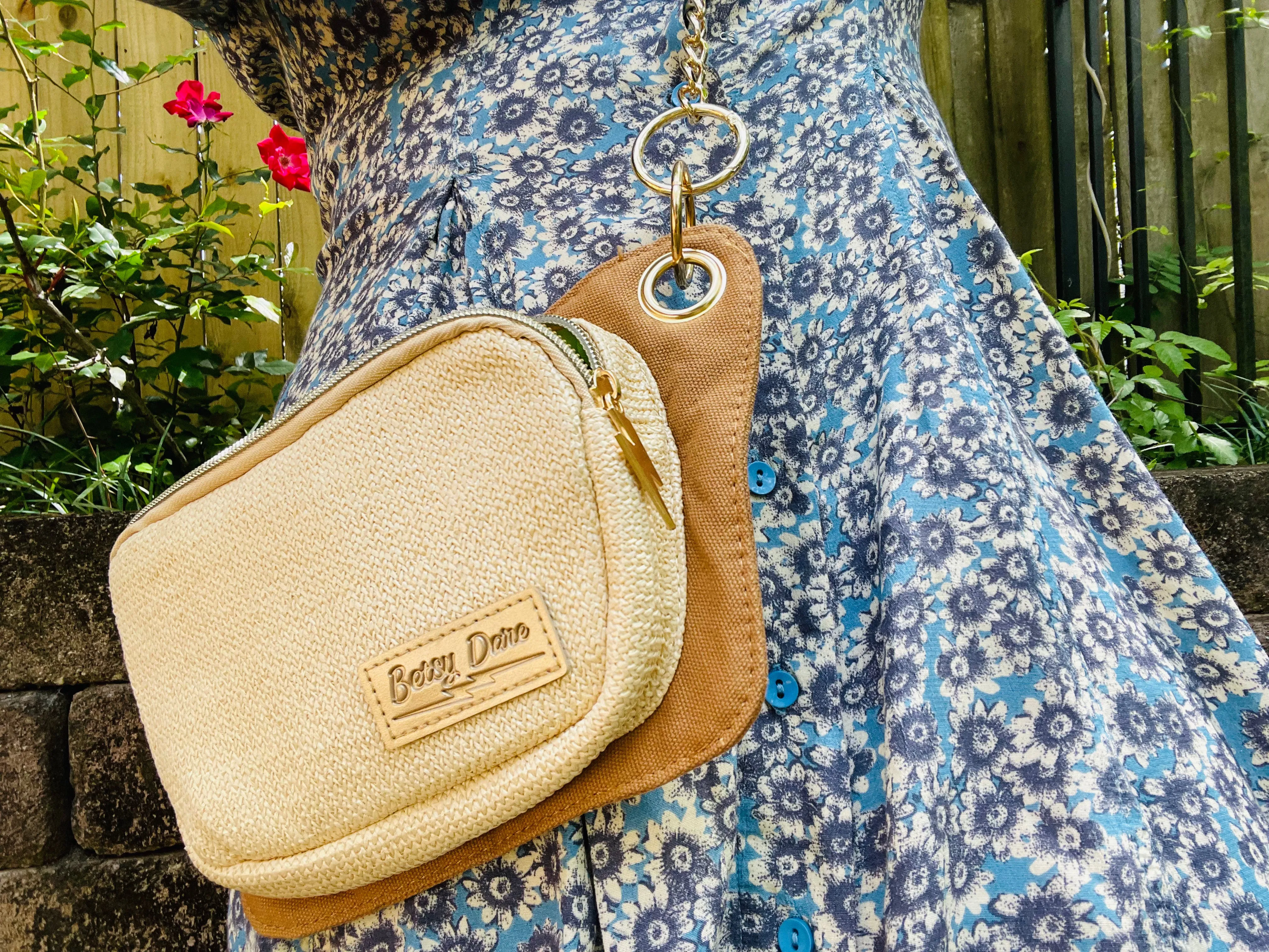 Caramel and Cream Straw Lisa Convertible Crossbody Belt Bag