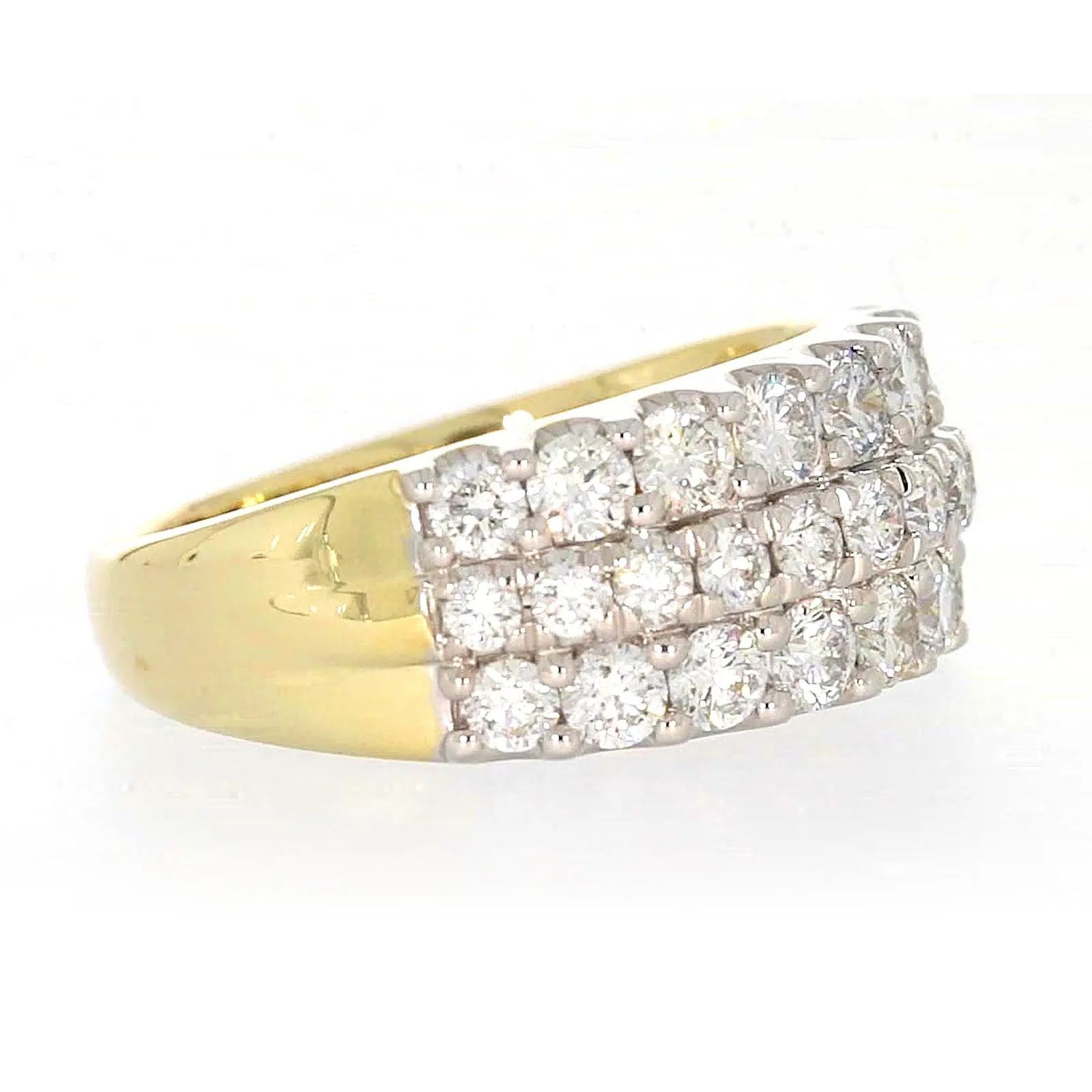 Celebration 9ct Yellow Gold Round Brilliant Cut 1 1/2 Carat tw of Lab Grown Diamonds Ring