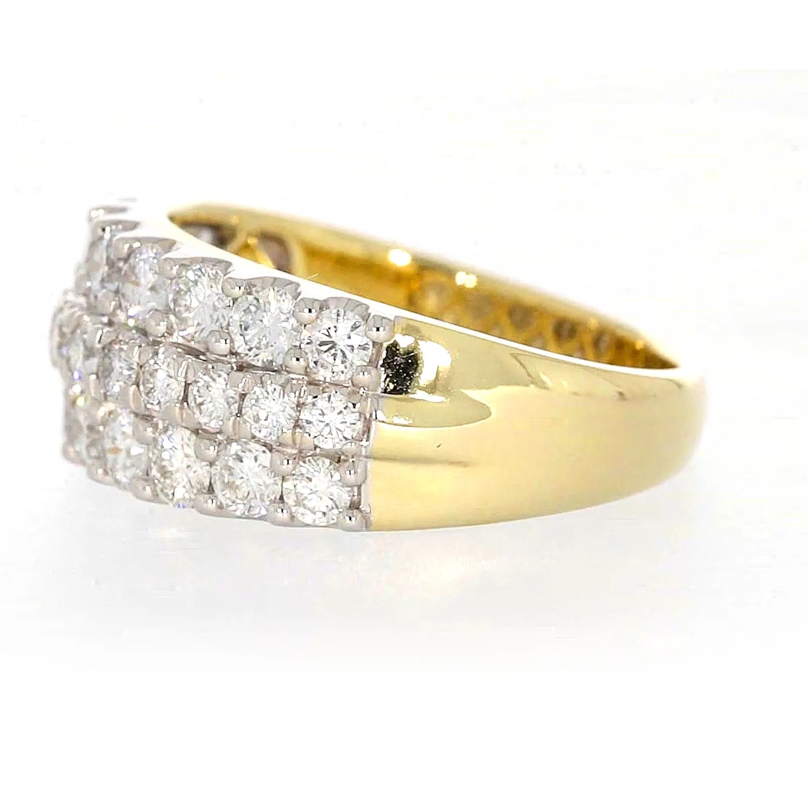 Celebration 9ct Yellow Gold Round Brilliant Cut 1 1/2 Carat tw of Lab Grown Diamonds Ring