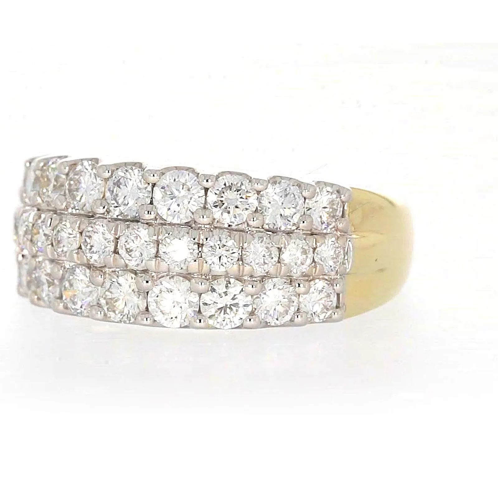 Celebration 9ct Yellow Gold Round Brilliant Cut 1 1/2 Carat tw of Lab Grown Diamonds Ring