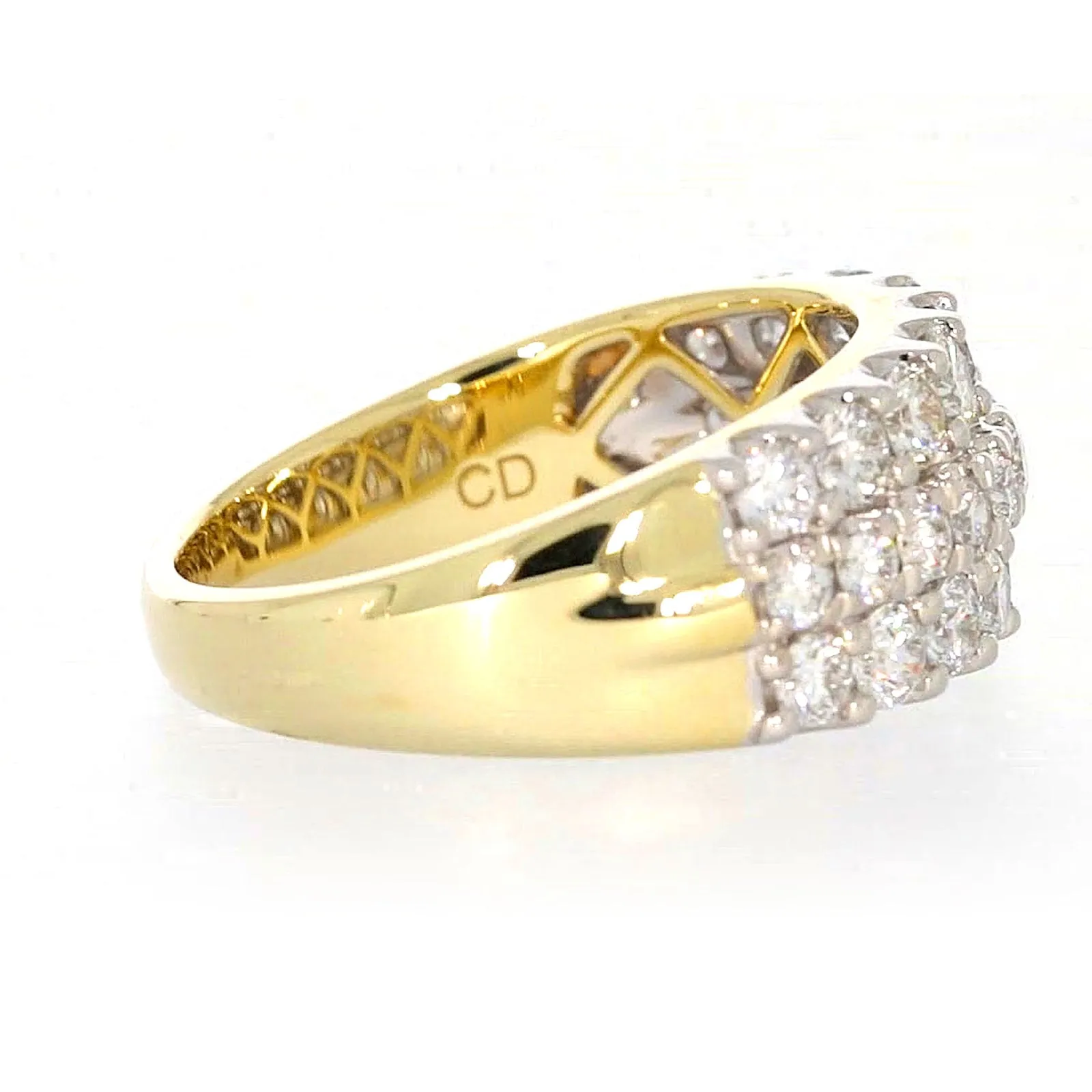 Celebration 9ct Yellow Gold Round Brilliant Cut 1 1/2 Carat tw of Lab Grown Diamonds Ring