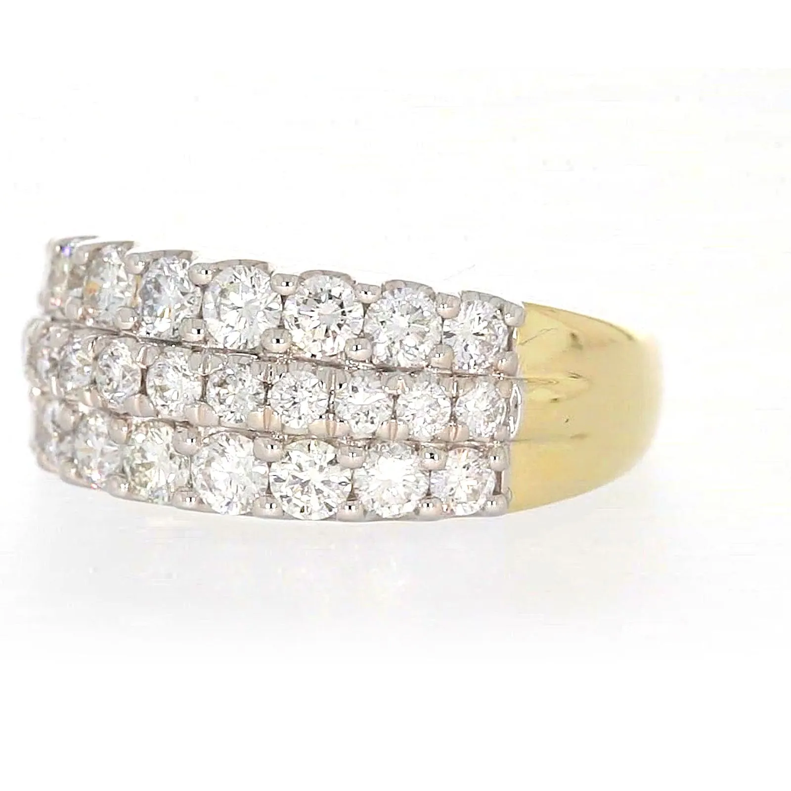 Celebration 9ct Yellow Gold Round Brilliant Cut 1 1/2 Carat tw of Lab Grown Diamonds Ring