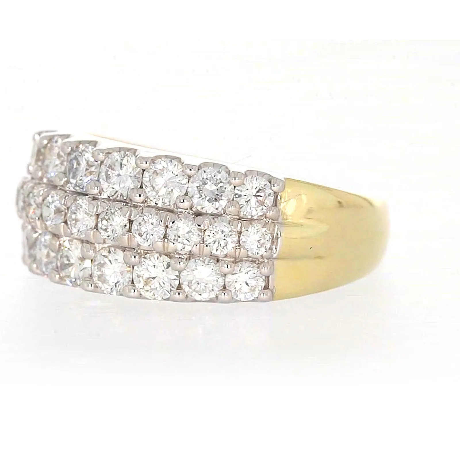 Celebration 9ct Yellow Gold Round Brilliant Cut 1 1/2 Carat tw of Lab Grown Diamonds Ring