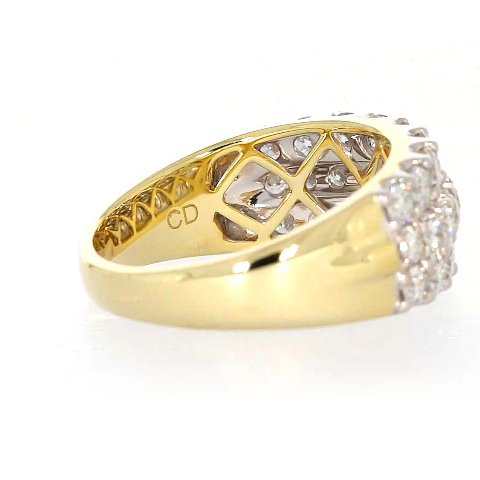 Celebration 9ct Yellow Gold Round Brilliant Cut 1 1/2 Carat tw of Lab Grown Diamonds Ring