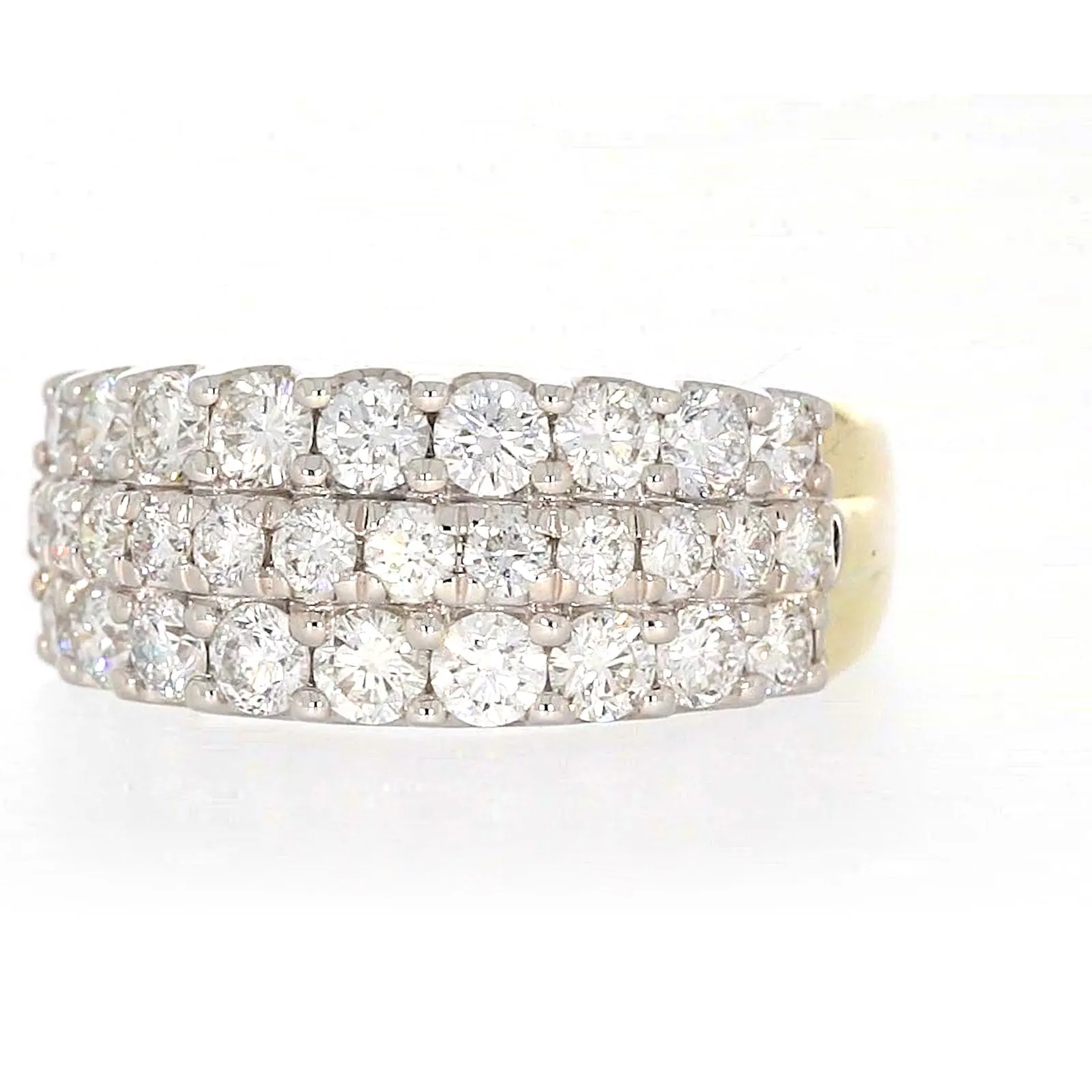 Celebration 9ct Yellow Gold Round Brilliant Cut 1 1/2 Carat tw of Lab Grown Diamonds Ring