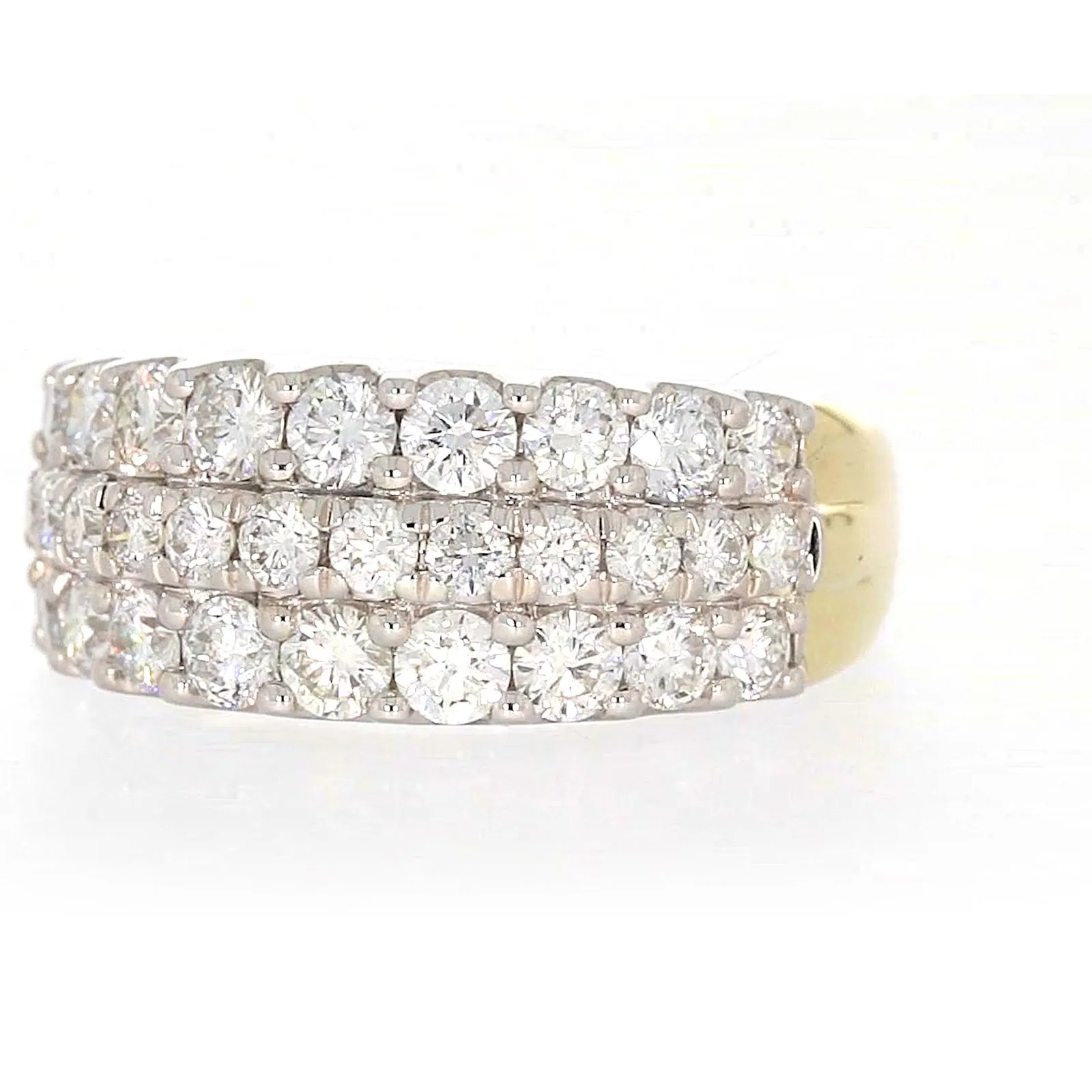 Celebration 9ct Yellow Gold Round Brilliant Cut 1 1/2 Carat tw of Lab Grown Diamonds Ring