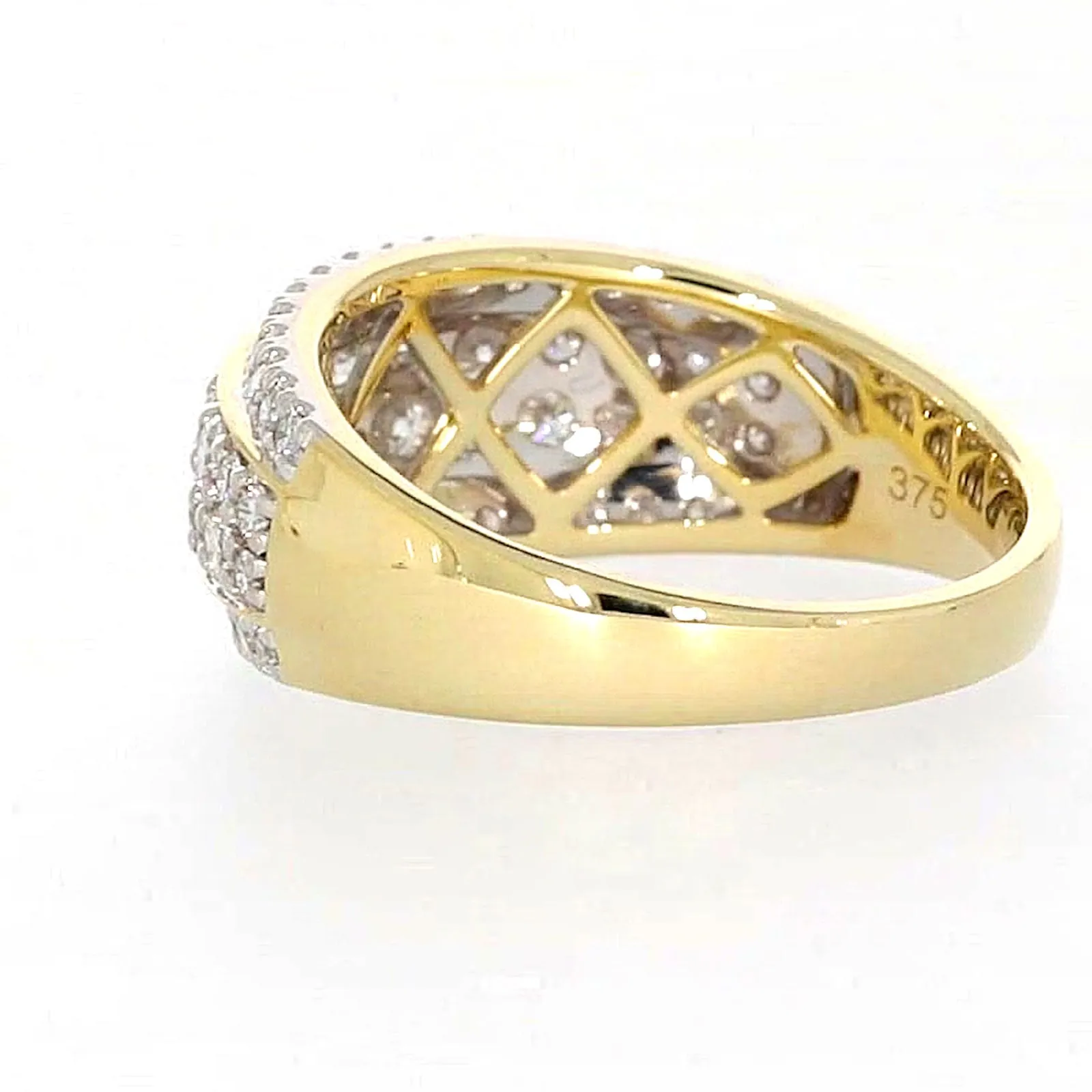 Celebration 9ct Yellow Gold Round Brilliant Cut 1 Carat tw of Lab Grown Diamonds Ring