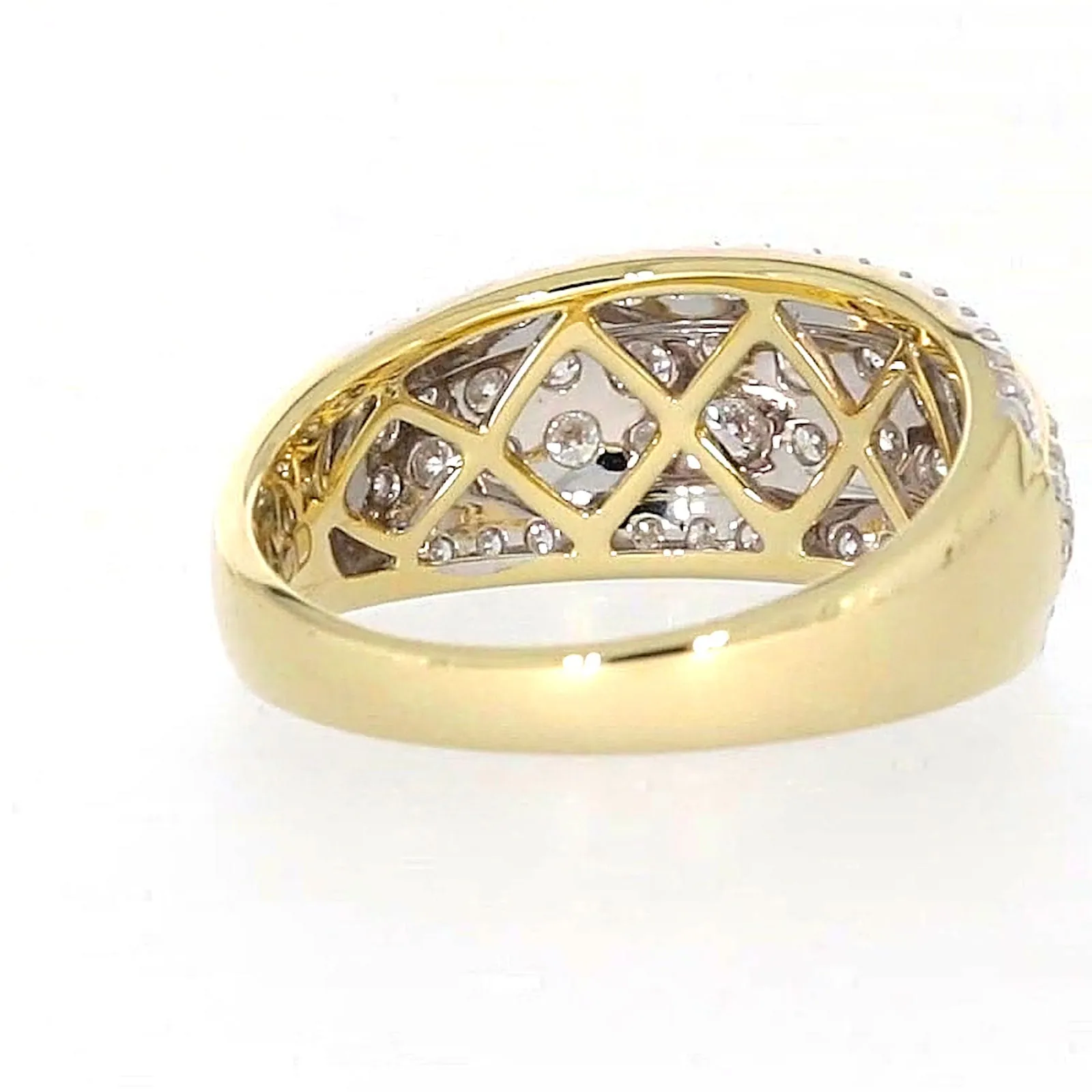 Celebration 9ct Yellow Gold Round Brilliant Cut 1 Carat tw of Lab Grown Diamonds Ring