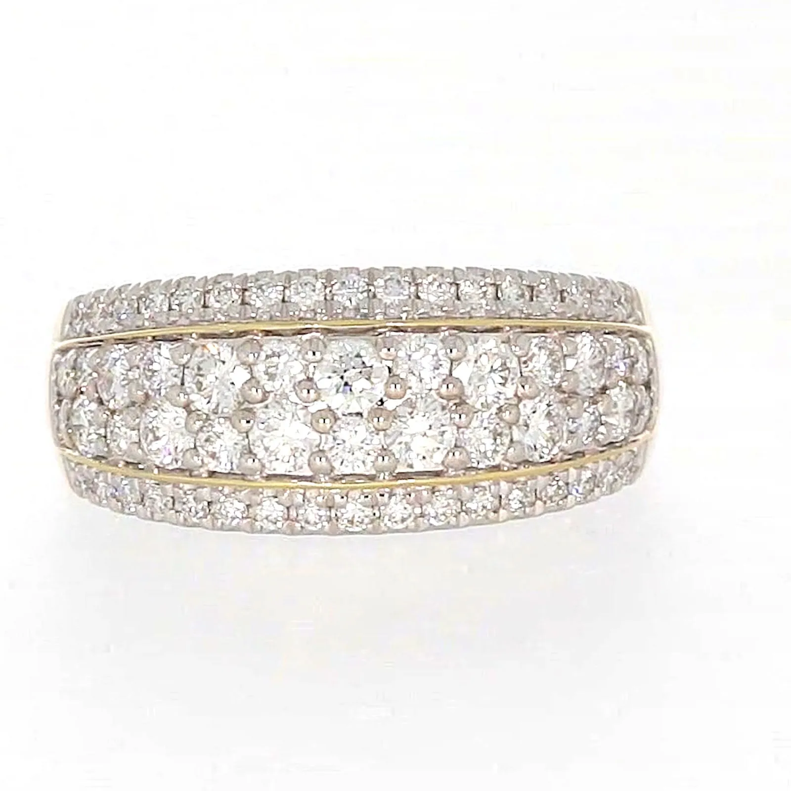 Celebration 9ct Yellow Gold Round Brilliant Cut 1 Carat tw of Lab Grown Diamonds Ring