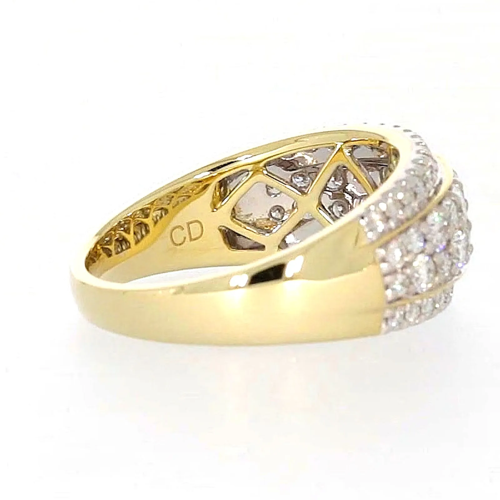 Celebration 9ct Yellow Gold Round Brilliant Cut 1 Carat tw of Lab Grown Diamonds Ring