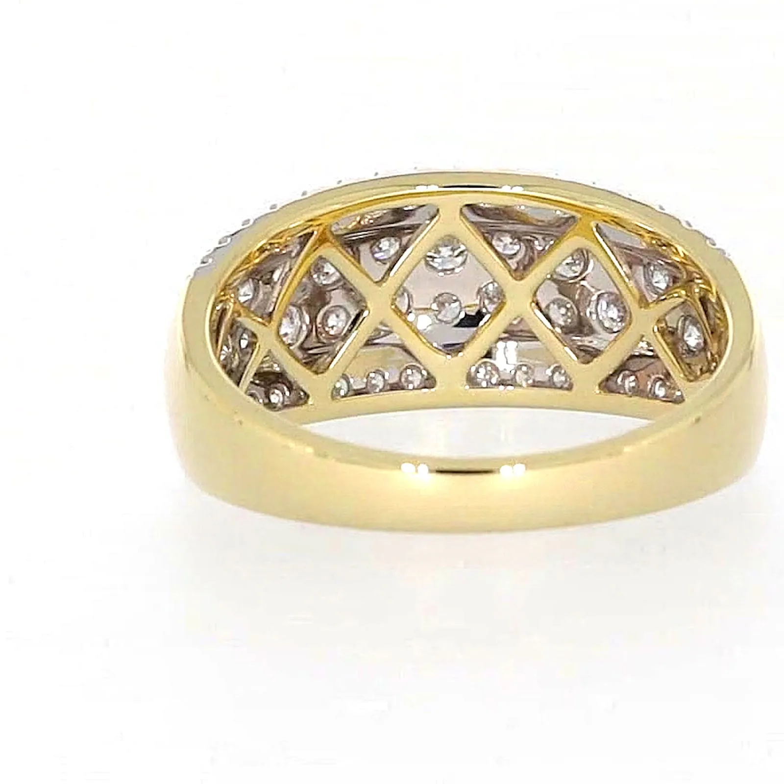 Celebration 9ct Yellow Gold Round Brilliant Cut 1 Carat tw of Lab Grown Diamonds Ring