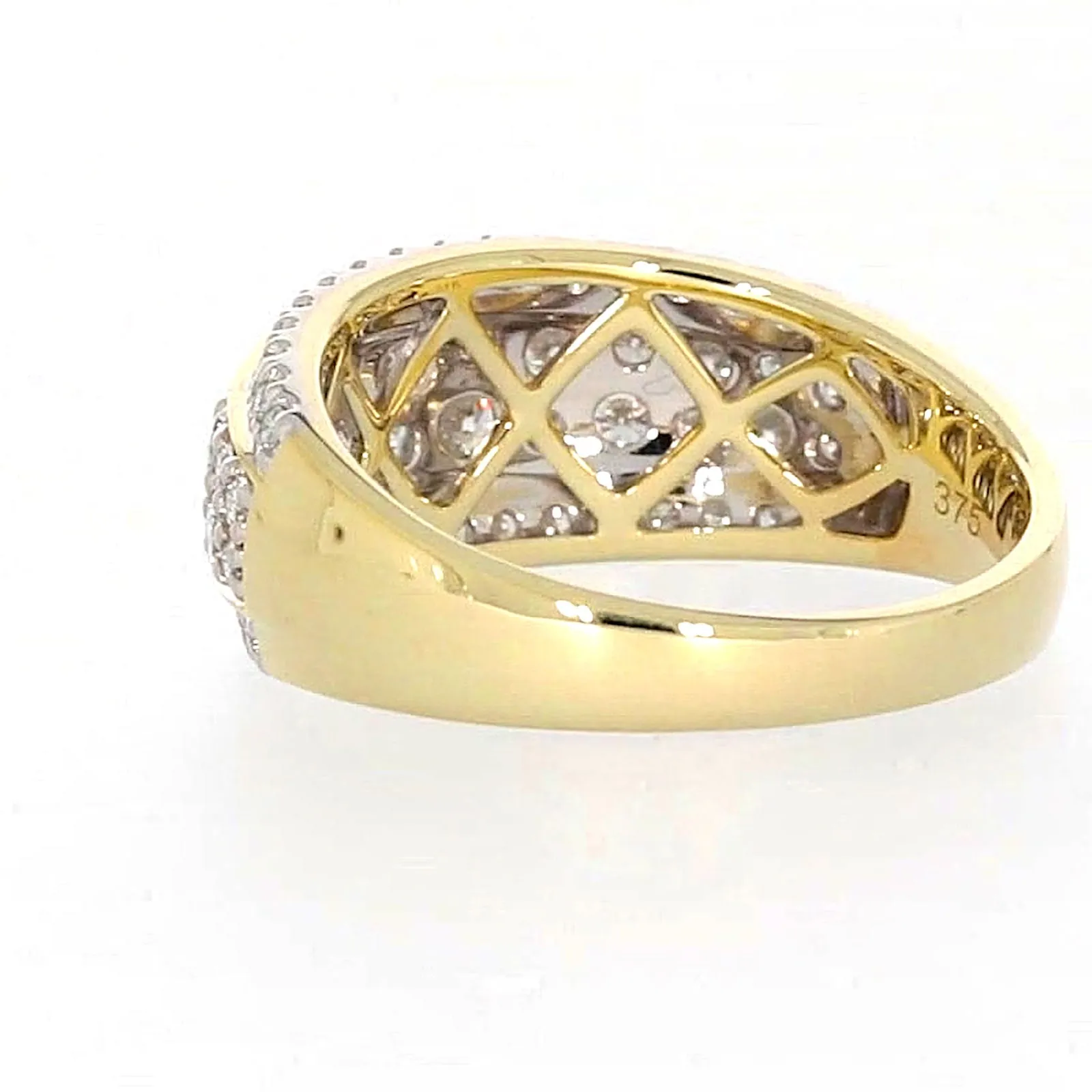 Celebration 9ct Yellow Gold Round Brilliant Cut 1 Carat tw of Lab Grown Diamonds Ring