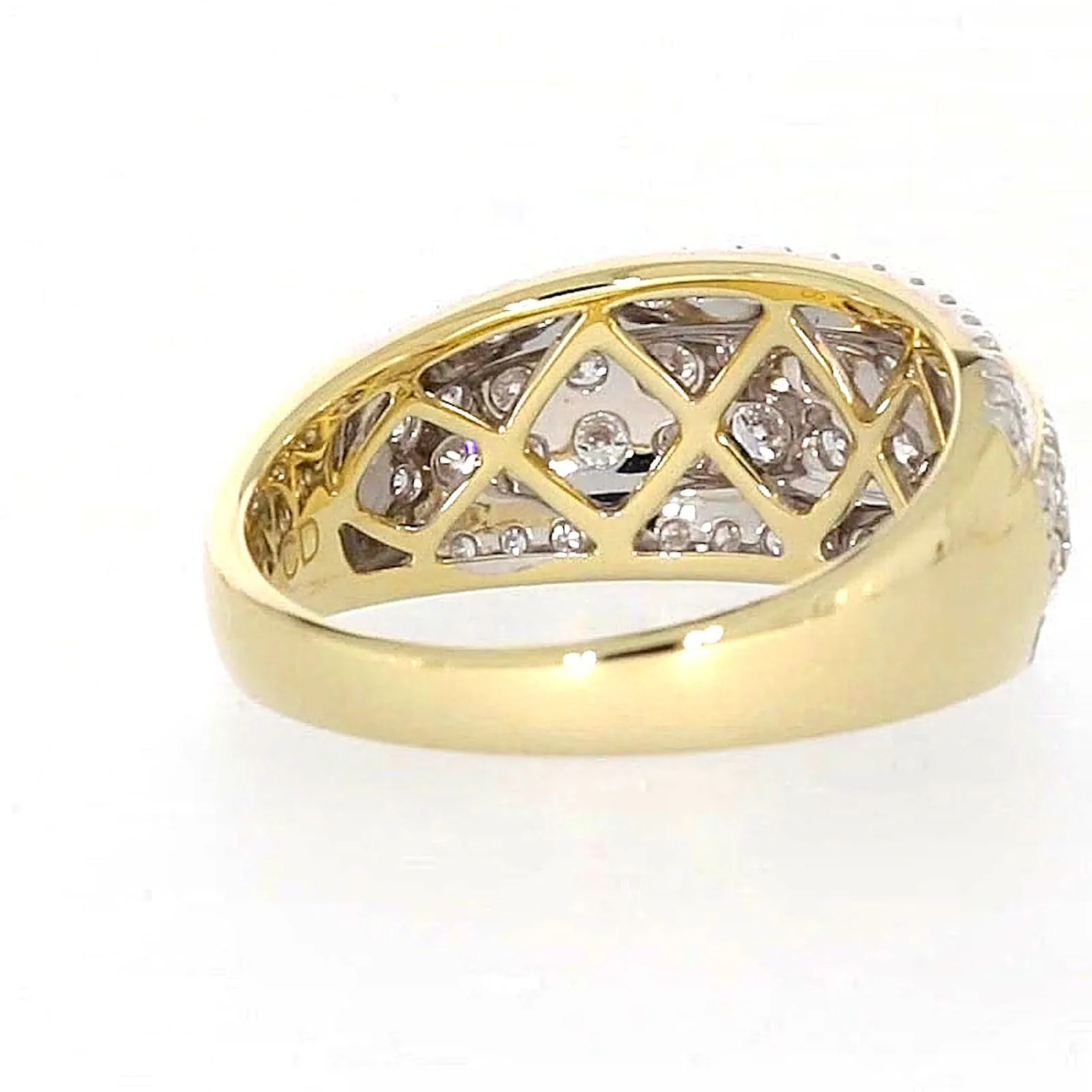 Celebration 9ct Yellow Gold Round Brilliant Cut 1 Carat tw of Lab Grown Diamonds Ring