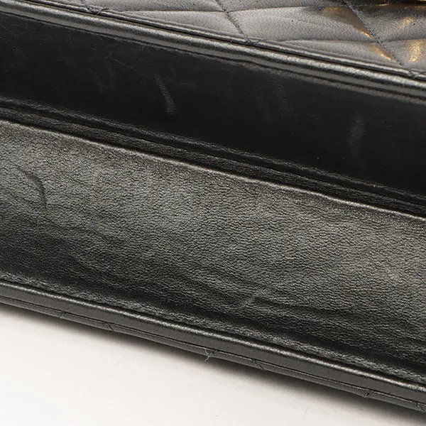 Chanel Around 2002 Made Turn-Lock Chain Bag Black