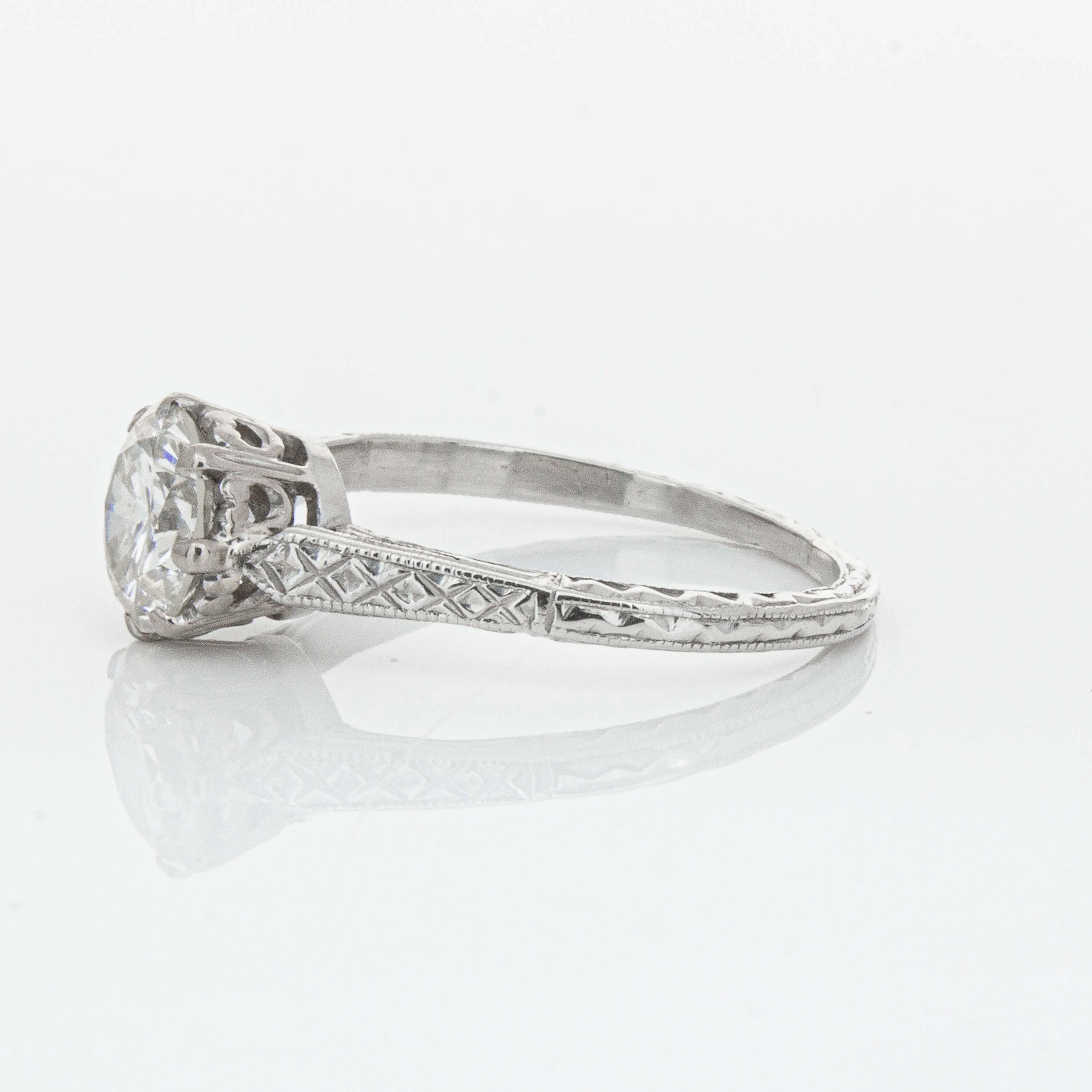 Deja Vu Platinum 1.10ct Diamond Ring