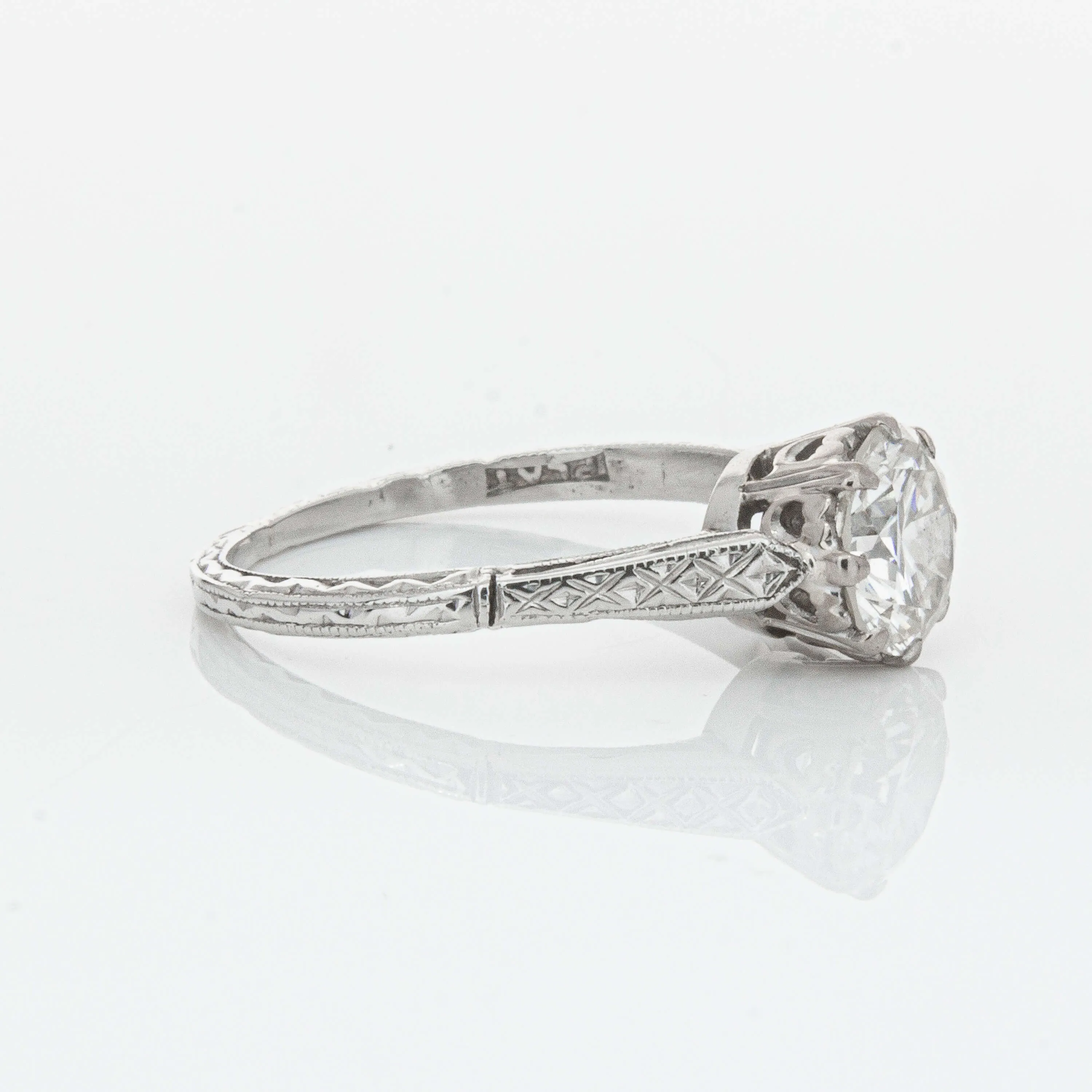 Deja Vu Platinum 1.10ct Diamond Ring