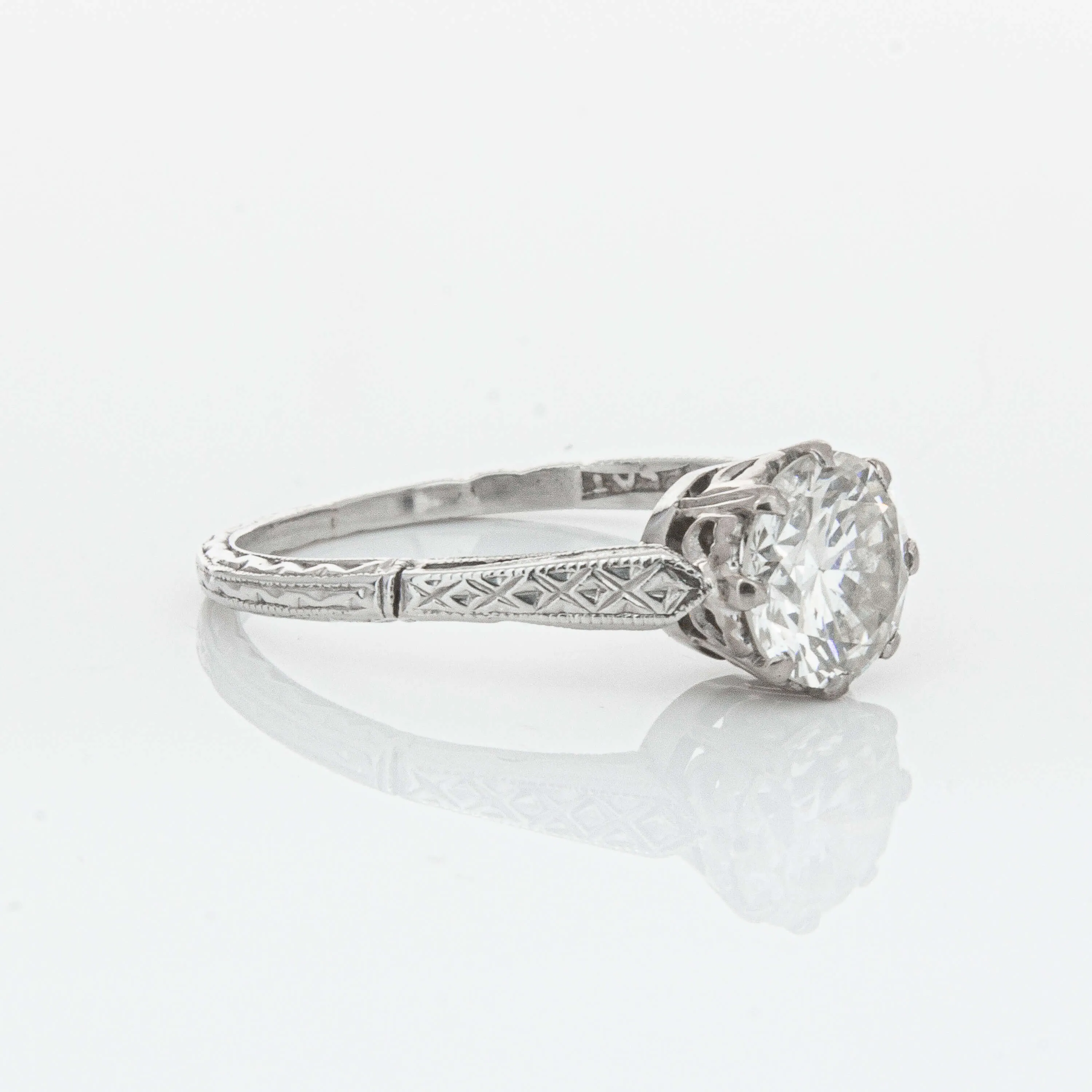 Deja Vu Platinum 1.10ct Diamond Ring