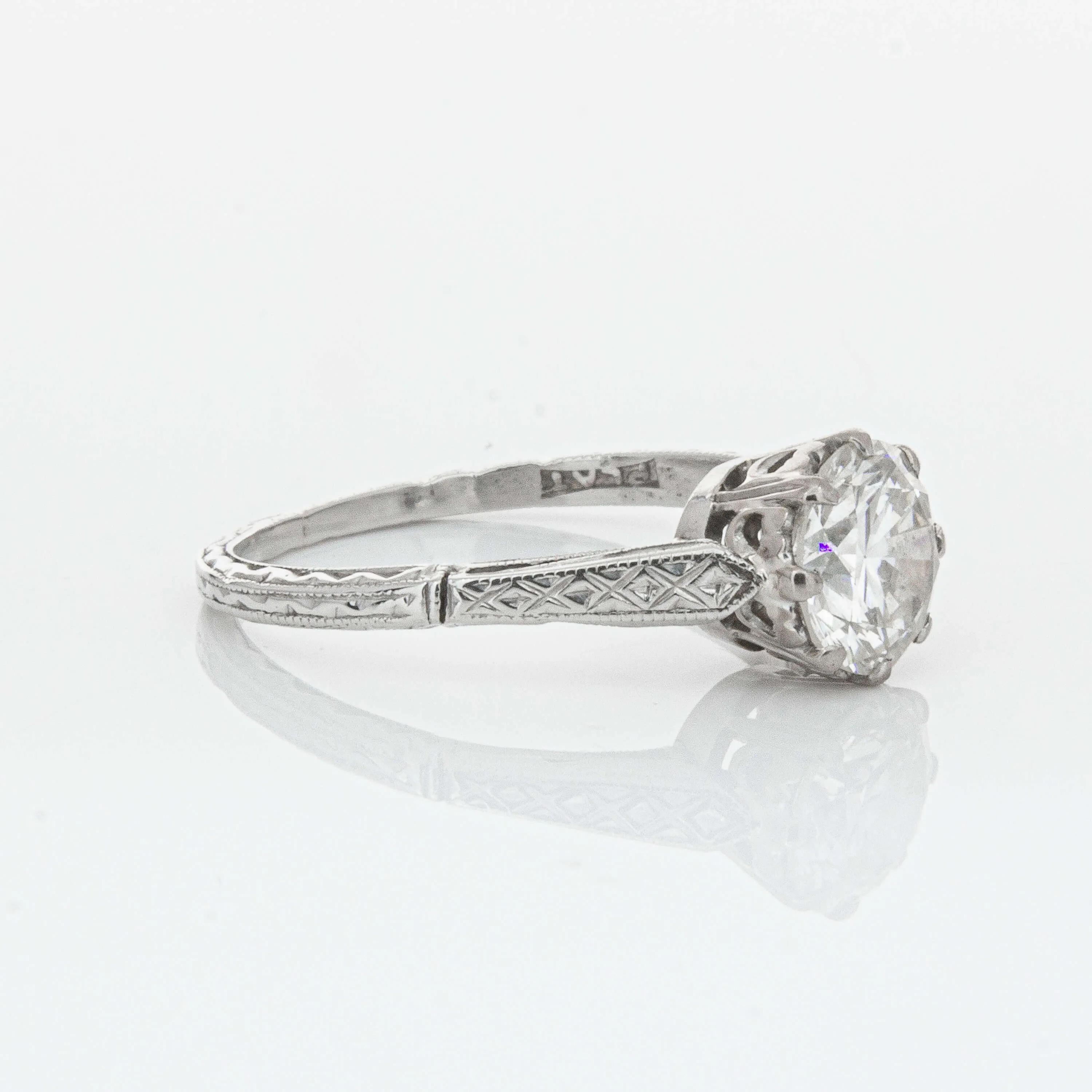 Deja Vu Platinum 1.10ct Diamond Ring