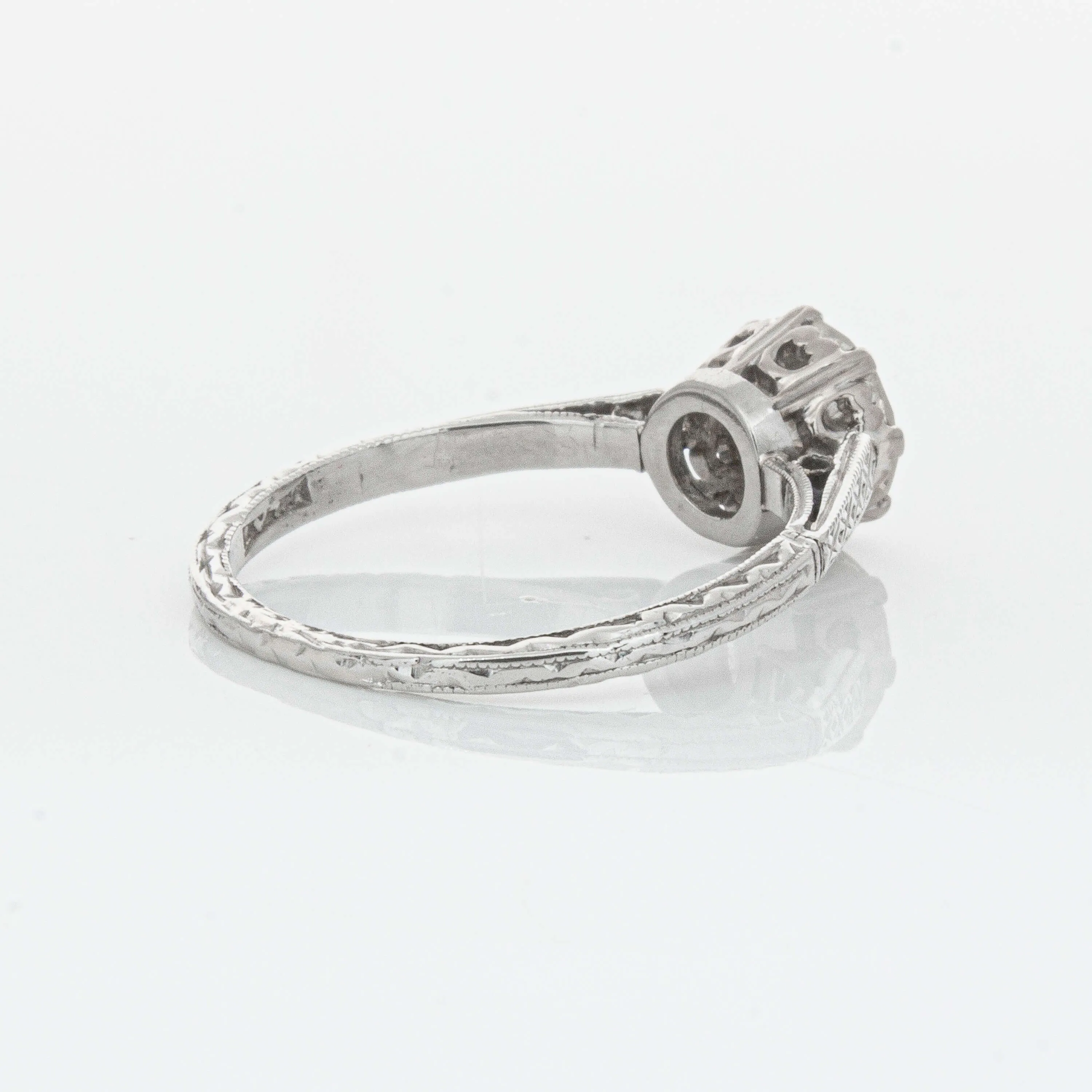 Deja Vu Platinum 1.10ct Diamond Ring
