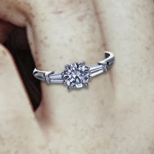 Diamond & Platinum Engagement Ring