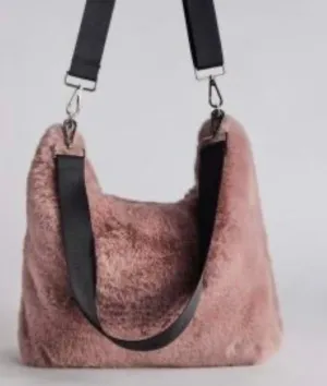 FAUX FUR SLOUCH BAG DUSTY PINK