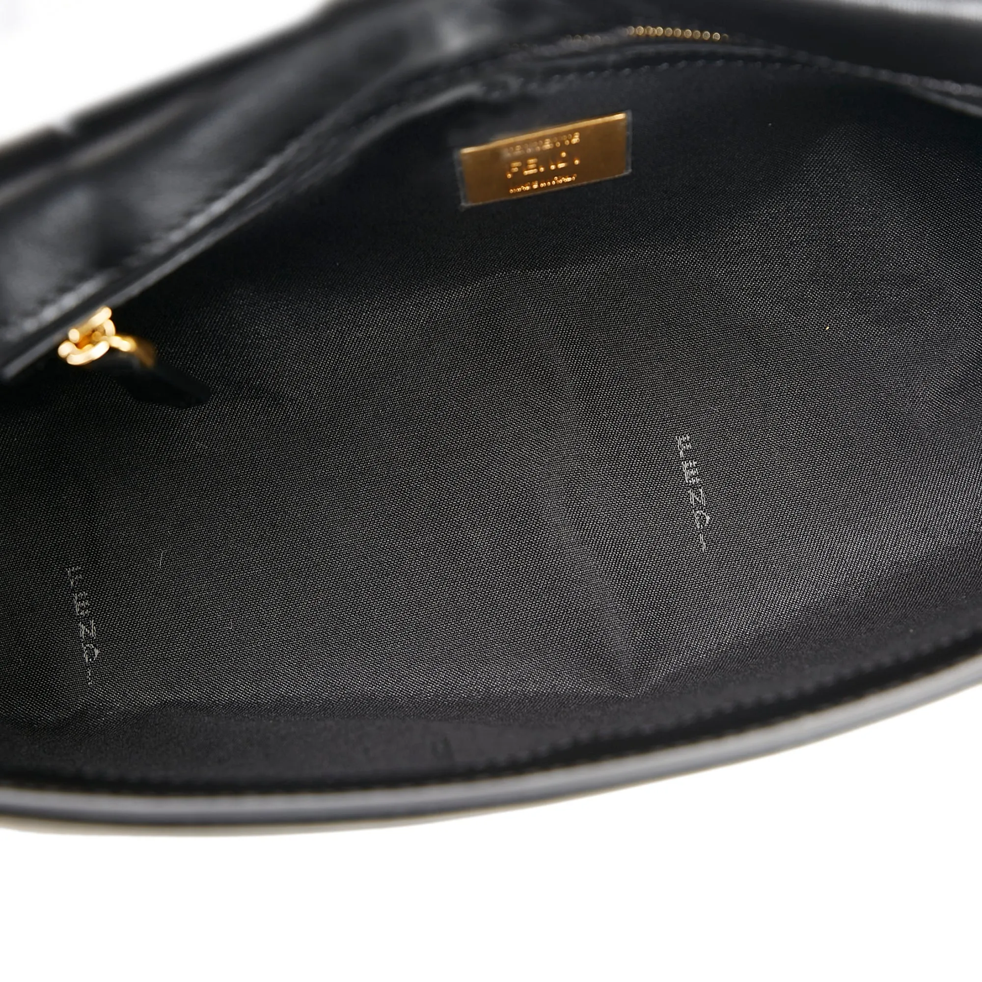 Fendi Chain Baguette Black