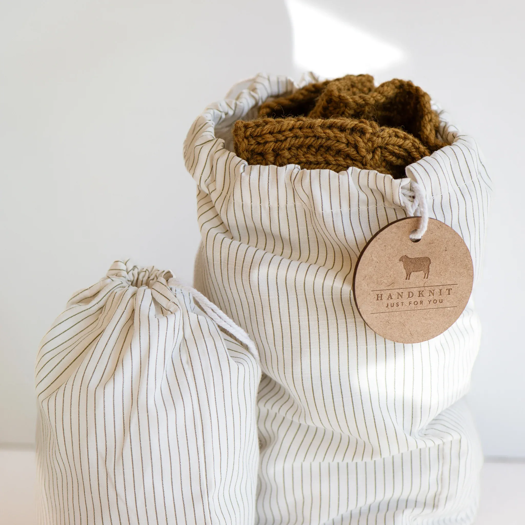 gift bag & tag bundle