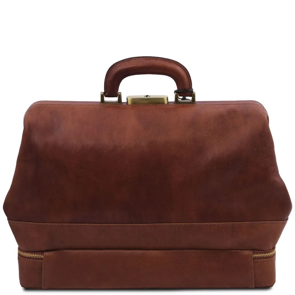 Giotto - Exclusive double-bottom leather doctor bag | TL142344