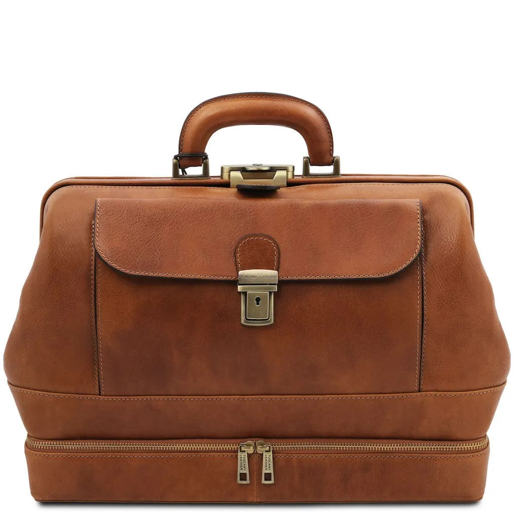 Giotto - Exclusive double-bottom leather doctor bag | TL142344