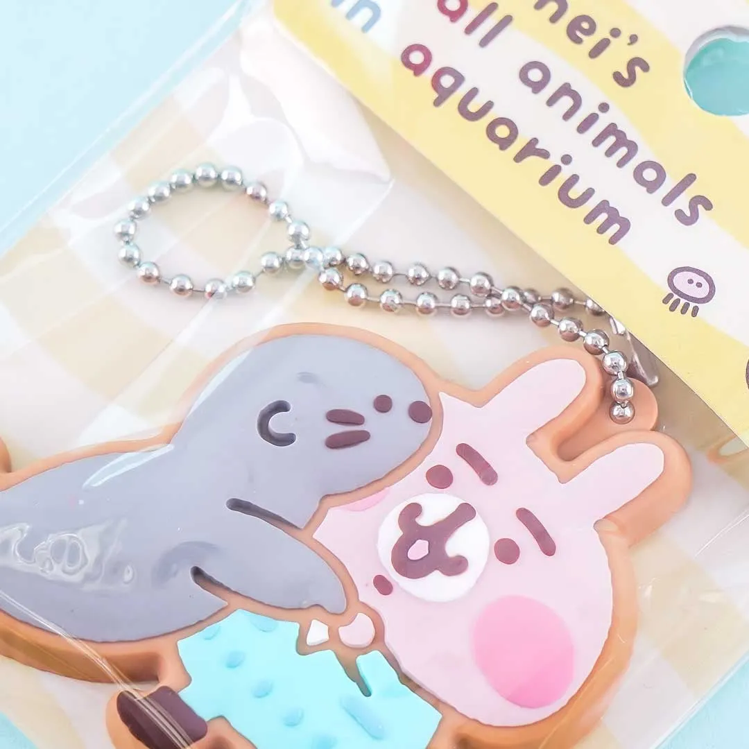 Kanahei Usagi Hugging Seal Charm