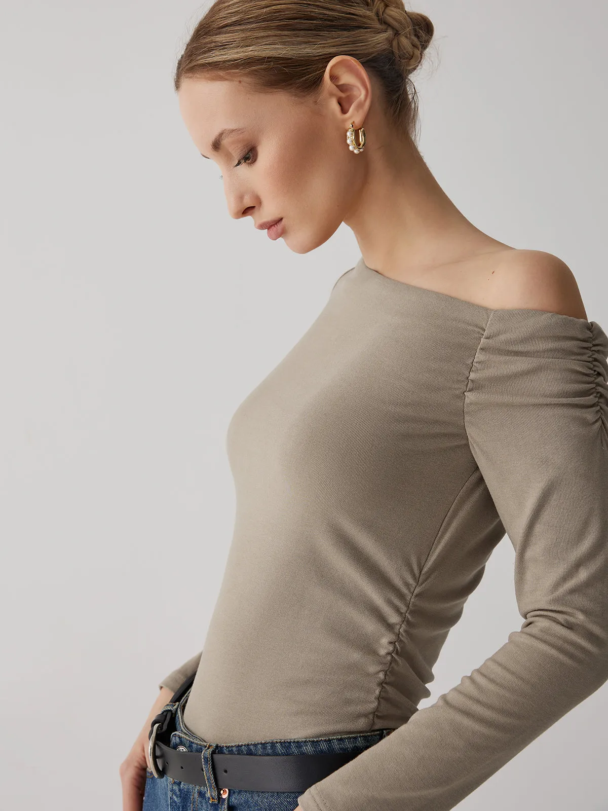 Off-Shoulder Charming Ruching Top