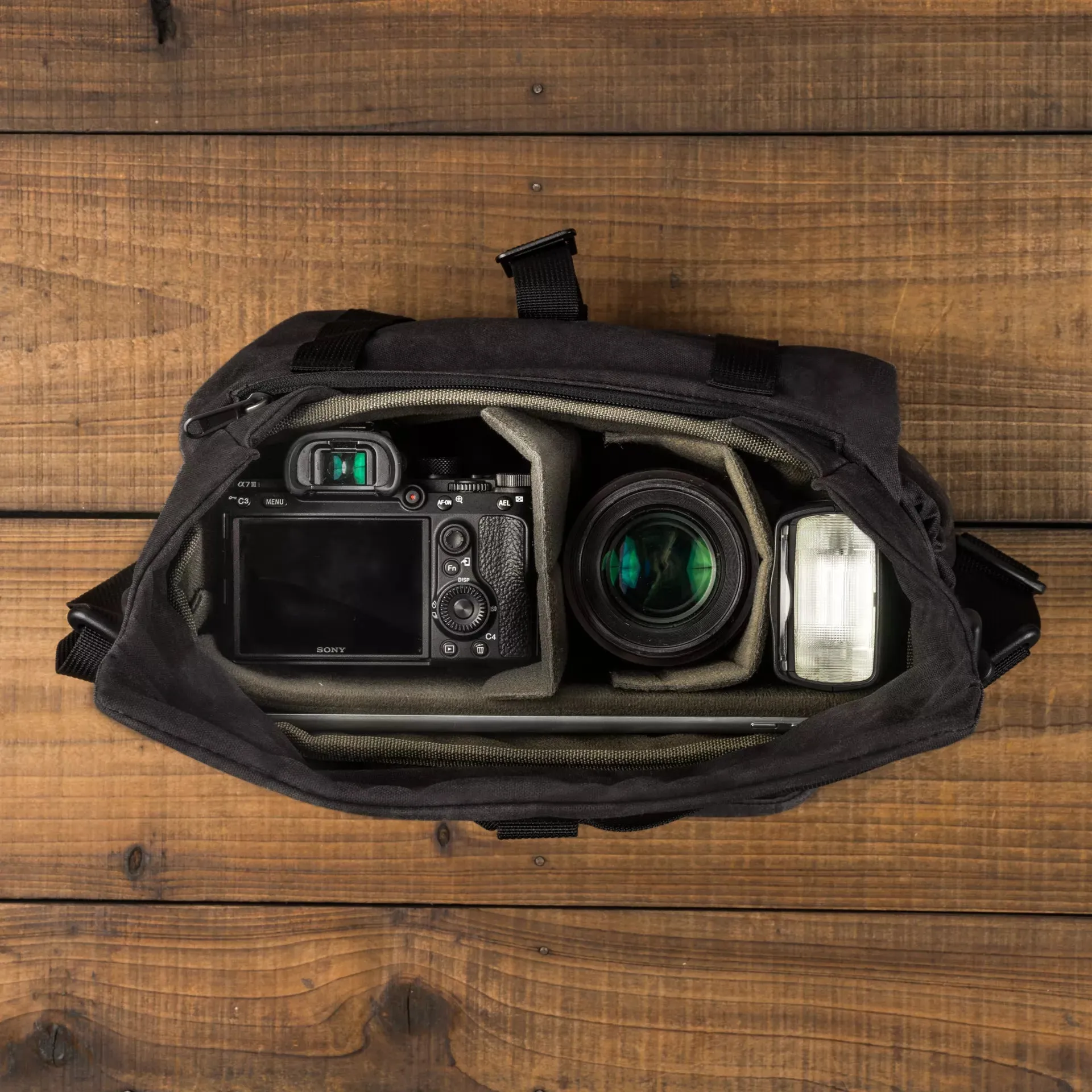 Pilot Travel Camera Bag Upgraded | 7L