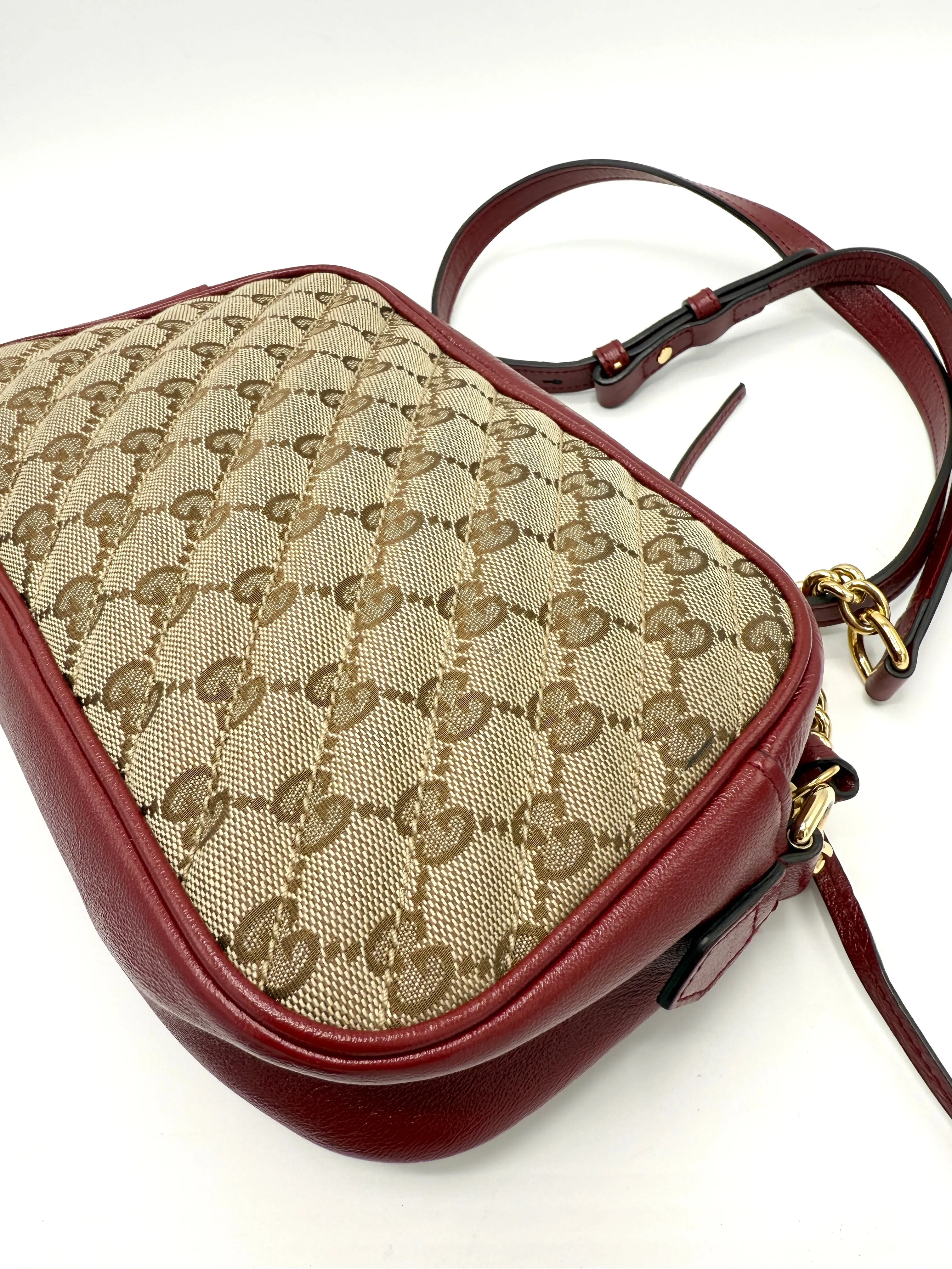 Red GG Canvas GHW Marmont Zip Camera Bag