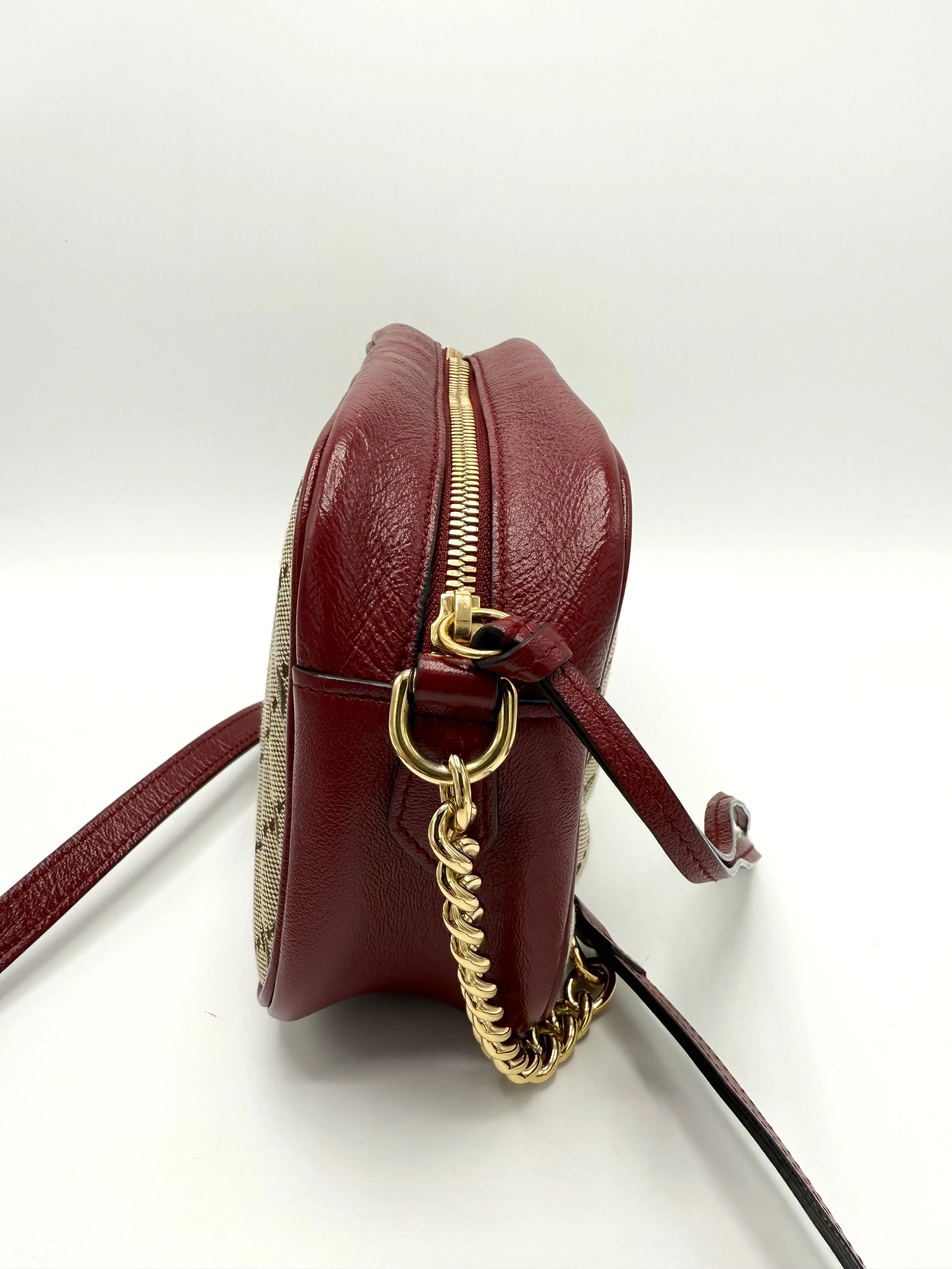 Red GG Canvas GHW Marmont Zip Camera Bag