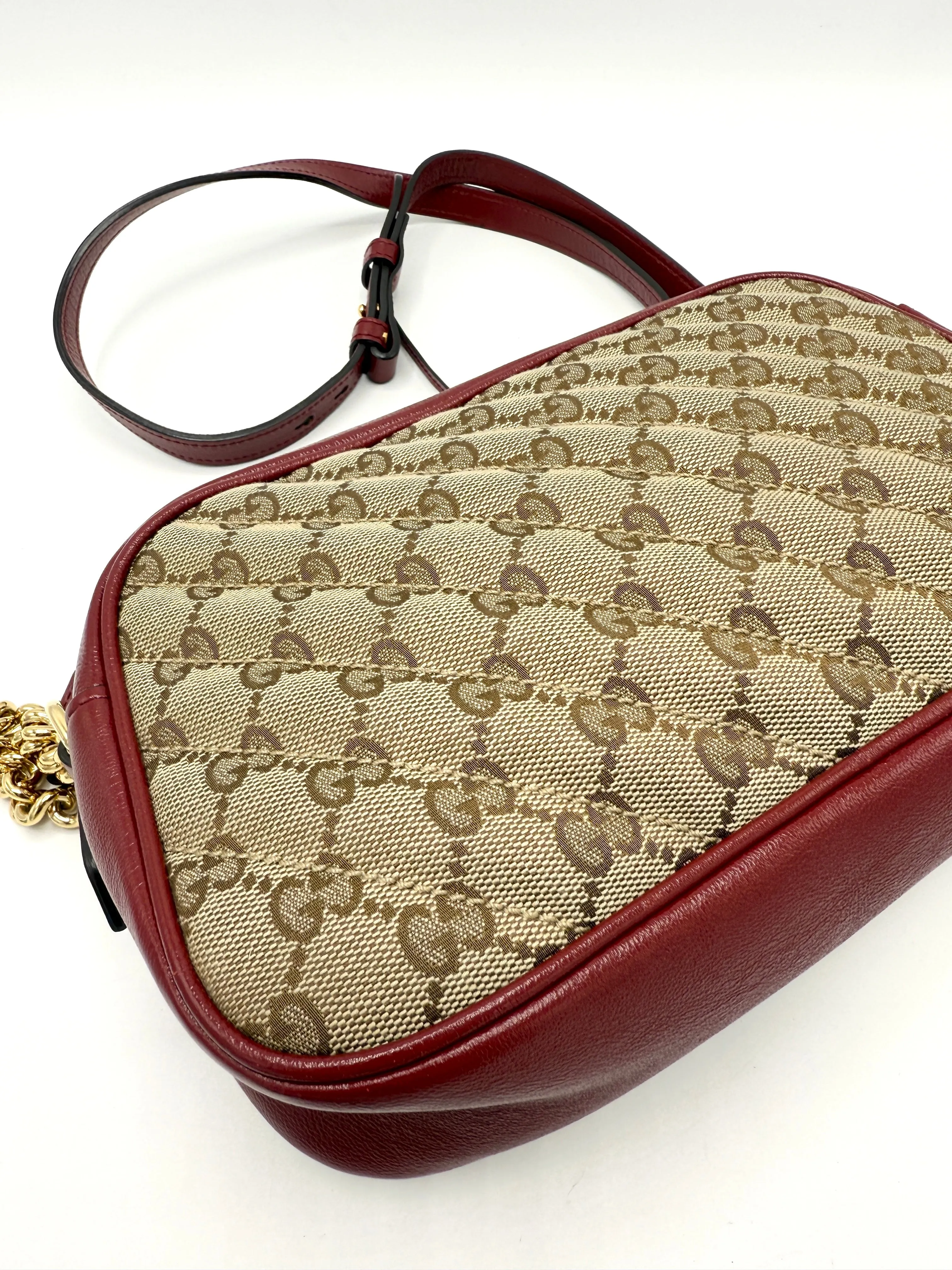 Red GG Canvas GHW Marmont Zip Camera Bag
