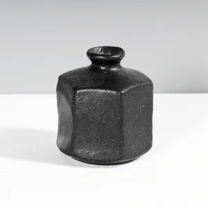 Takka Vase