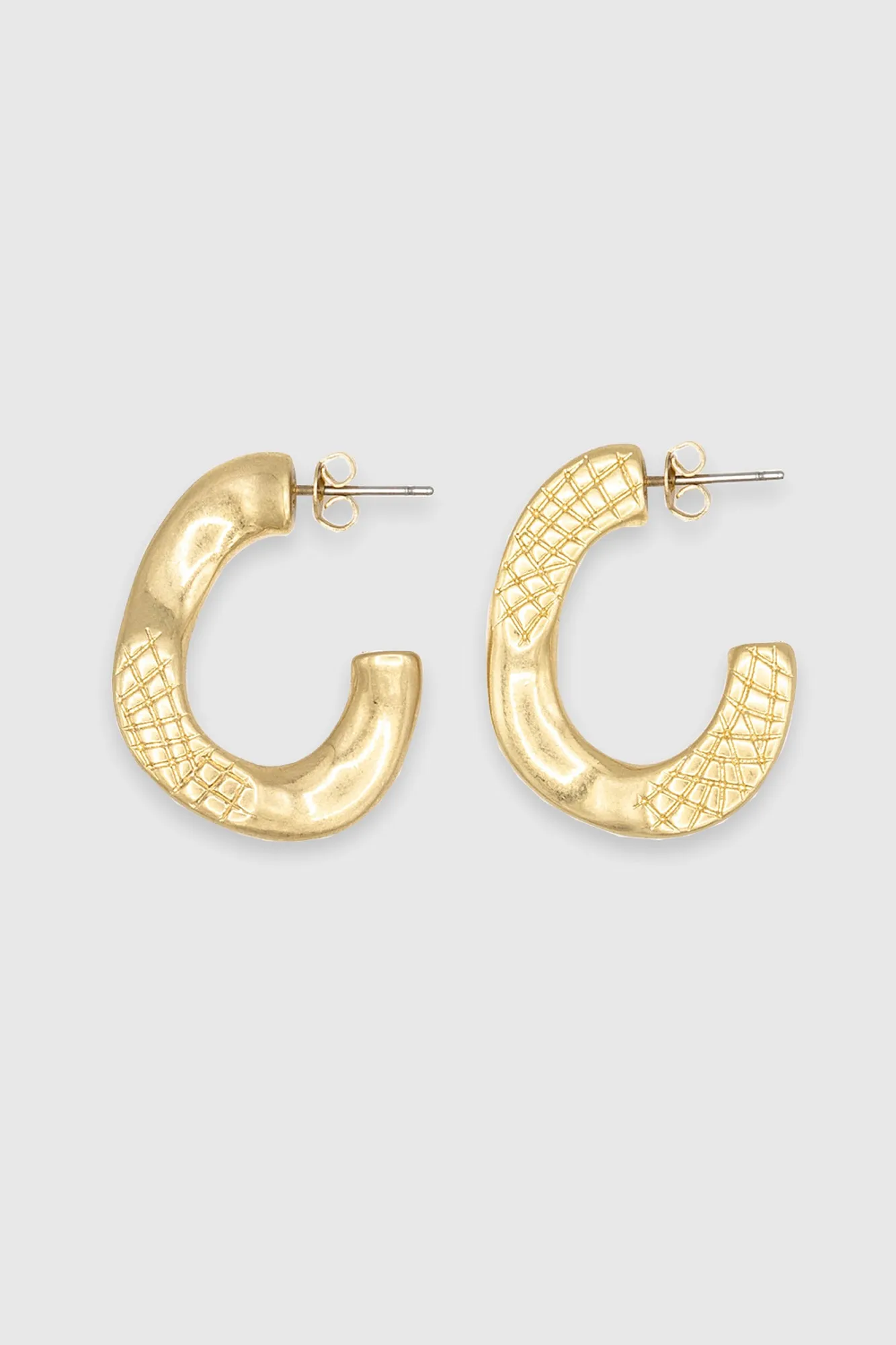 Textured Link Earring