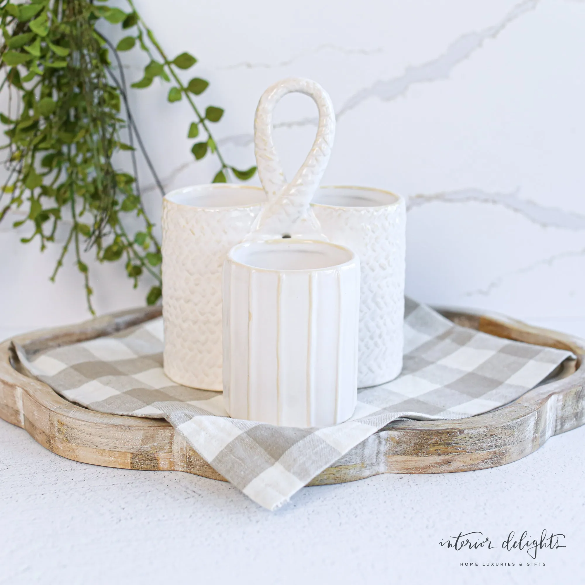 Textured Utensil Holder
