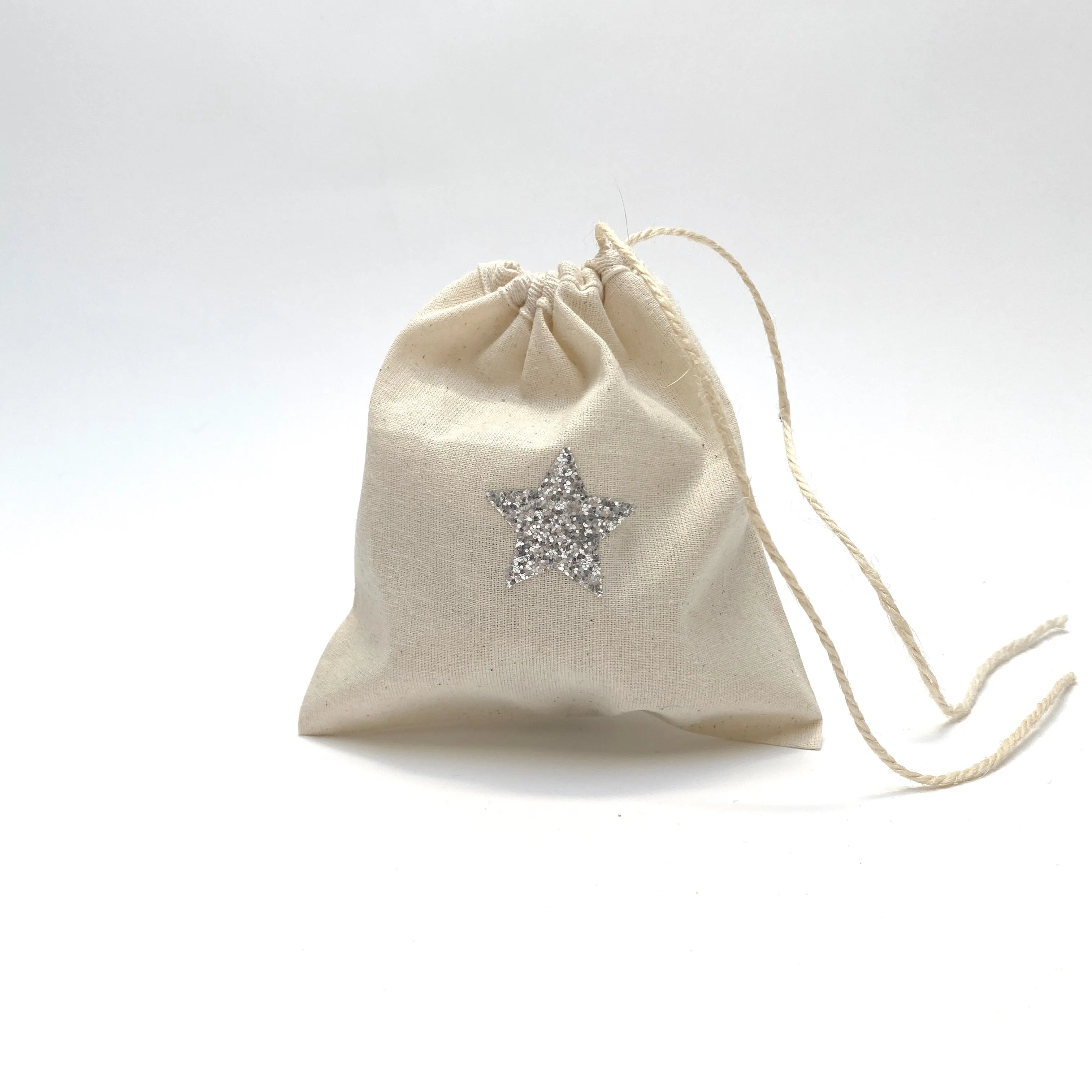 three cotton bags (star)