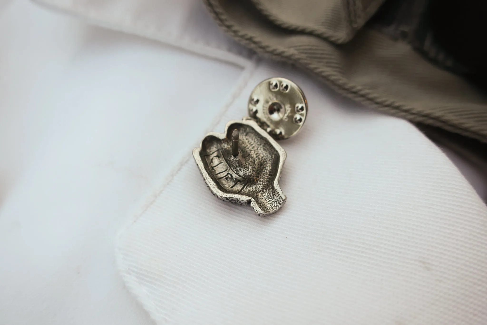 Thyroid Gland Lapel Pin