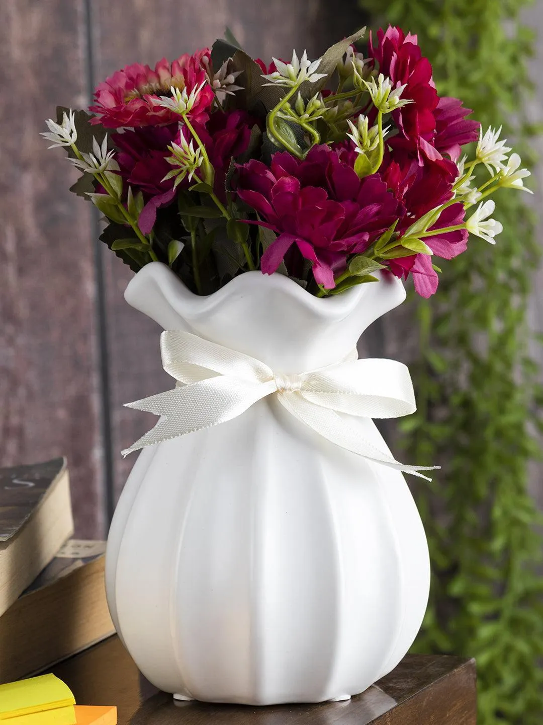 Vase with Bow, Floral Mouth, White, Ceramic