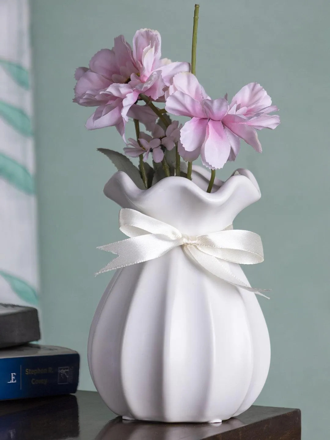 Vase with Bow, Floral Mouth, White, Ceramic