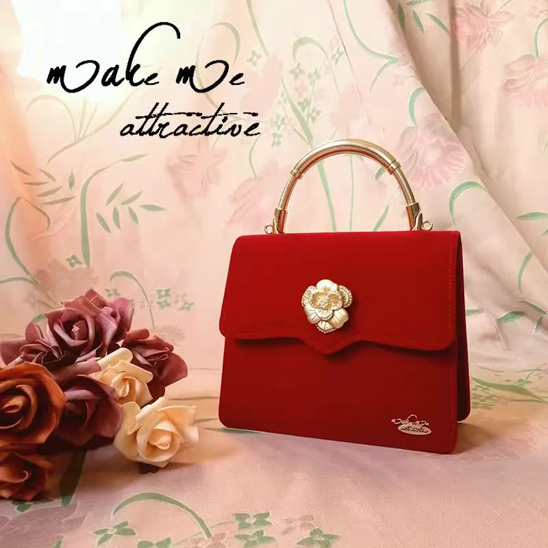 Vintage Camellia Velvet Red Hand Bag
